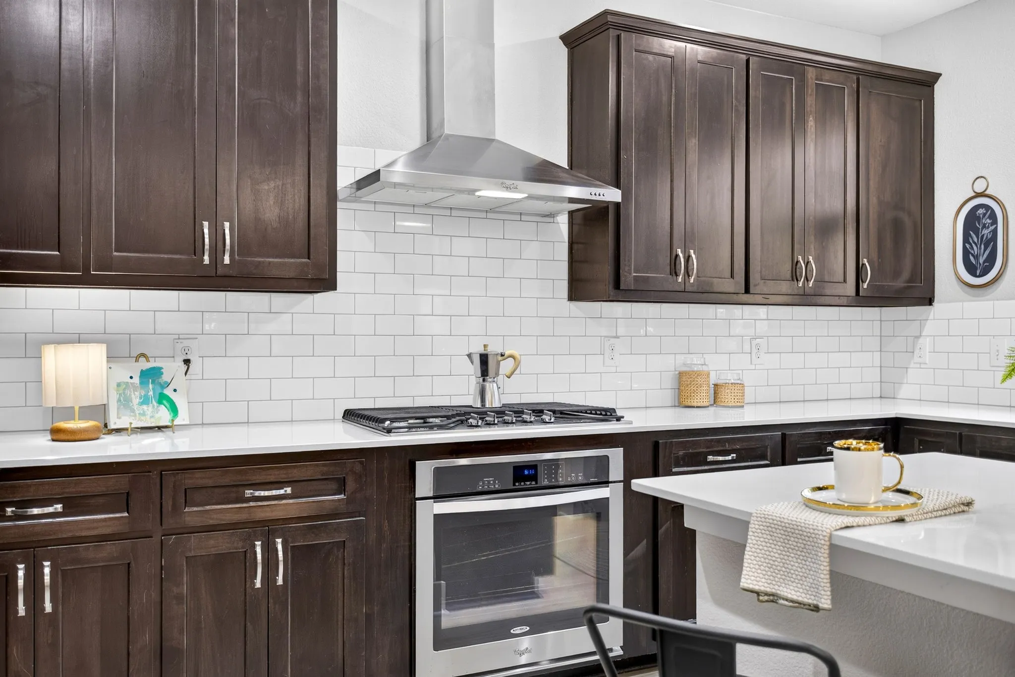 Single Family Residence For Sale in Tarrant County , 415 Templeton Drive, Fort Worth, Texas 76107, 3 Bedroom, 3 Bathroom, 2 Garage spaces, 2,278 Sqft, built in 2014, mls#21383875, Real Estate Agent in Fort Worth, Homes For Sale in Tarrant county, Homes For Sale in Fort Worth, Realtor in Fort Worth Texas, Real Estate Brokerage Independent Realty Texas, Luminita Cordes Realtor