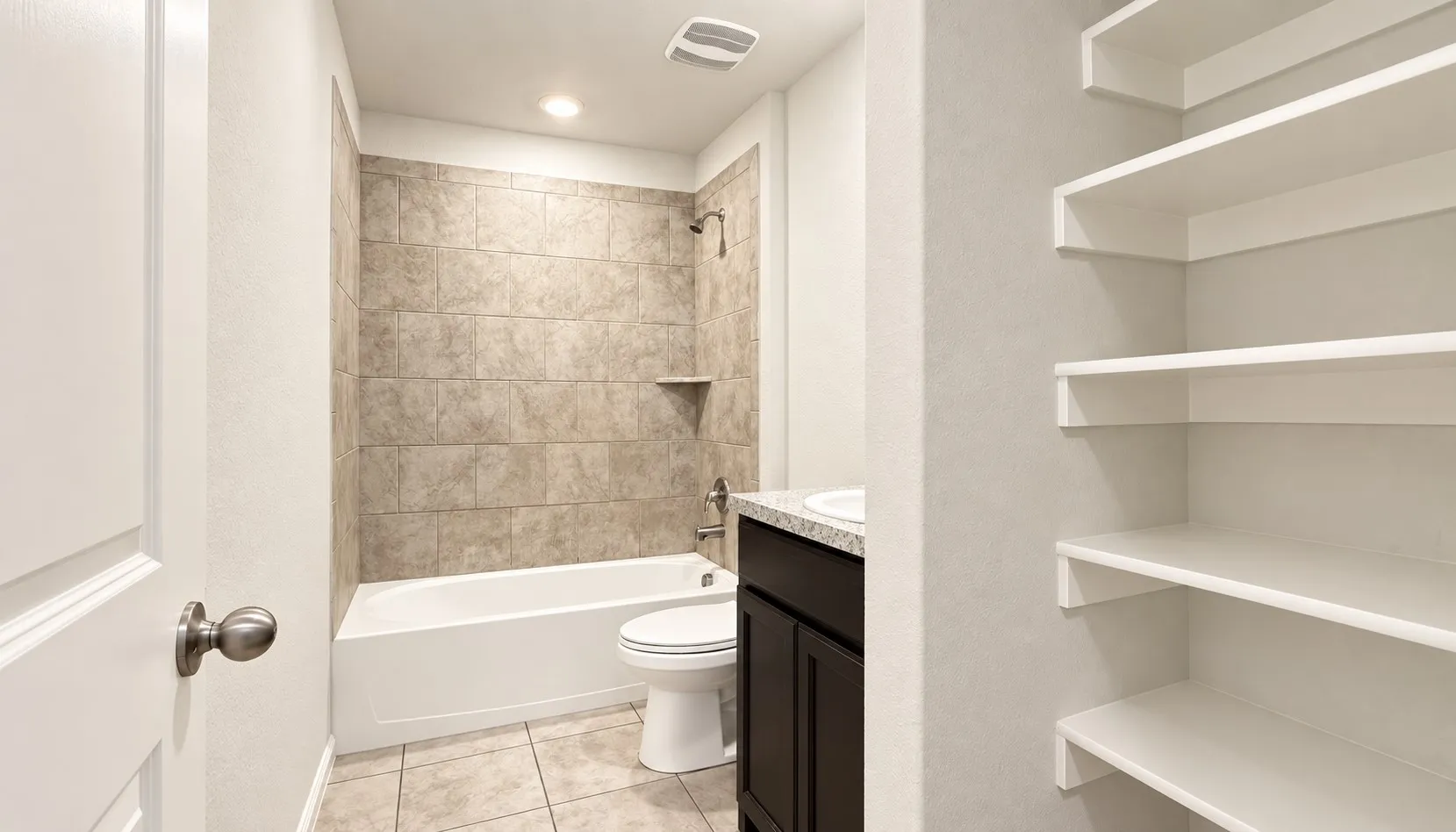 Single Family Residence For Rent in Tarrant County , 10333 Fort Croghan Trail, Crowley, Texas 76036, 4 Bedroom, 2 Bathroom, 2 Garage spaces, 1,649 Sqft, built in 2021, mls#21383933, Real Estate Agent in Crowley, Homes For Rent in Tarrant county, Homes For Rent in Crowley, Realtor in Crowley Texas, Real Estate Brokerage Independent Realty Texas, Luminita Cordes Realtor