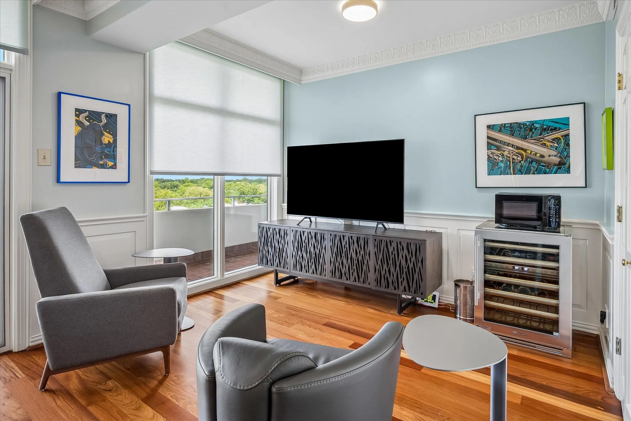 Condominium For Sale in Dallas County , 4500 Roland Avenue 807, Highland Park, Texas 75219, 2 Bedroom, 3 Bathroom, 2 Garage spaces, 1,985 Sqft, built in 1982, mls#21384019, Real Estate Agent in Highland Park, Homes For Sale in Dallas county, Homes For Sale in Highland Park, Realtor in Highland Park Texas, Real Estate Brokerage Independent Realty Texas, Luminita Cordes Realtor
