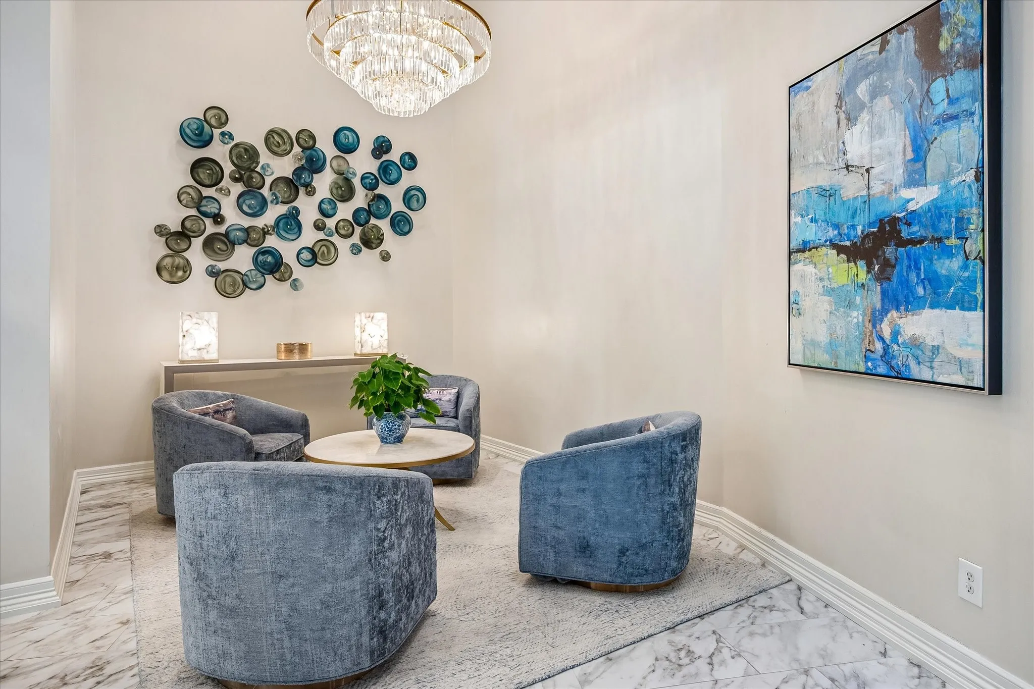 Condominium For Sale in Dallas County , 4500 Roland Avenue 807, Highland Park, Texas 75219, 2 Bedroom, 3 Bathroom, 2 Garage spaces, 1,985 Sqft, built in 1982, mls#21384019, Real Estate Agent in Highland Park, Homes For Sale in Dallas county, Homes For Sale in Highland Park, Realtor in Highland Park Texas, Real Estate Brokerage Independent Realty Texas, Luminita Cordes Realtor