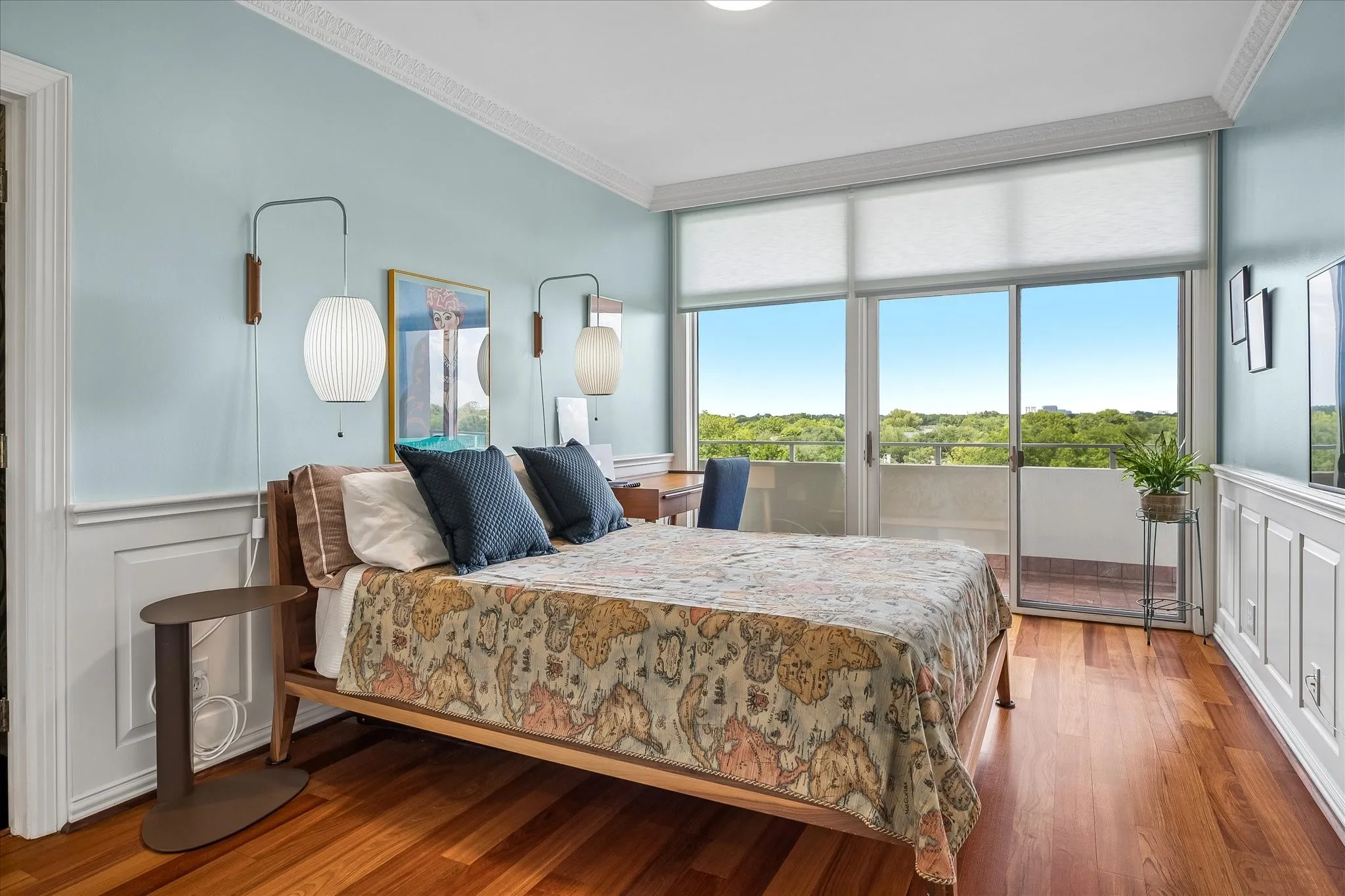 Condominium For Sale in Dallas County , 4500 Roland Avenue 807, Highland Park, Texas 75219, 2 Bedroom, 3 Bathroom, 2 Garage spaces, 1,985 Sqft, built in 1982, mls#21384019, Real Estate Agent in Highland Park, Homes For Sale in Dallas county, Homes For Sale in Highland Park, Realtor in Highland Park Texas, Real Estate Brokerage Independent Realty Texas, Luminita Cordes Realtor
