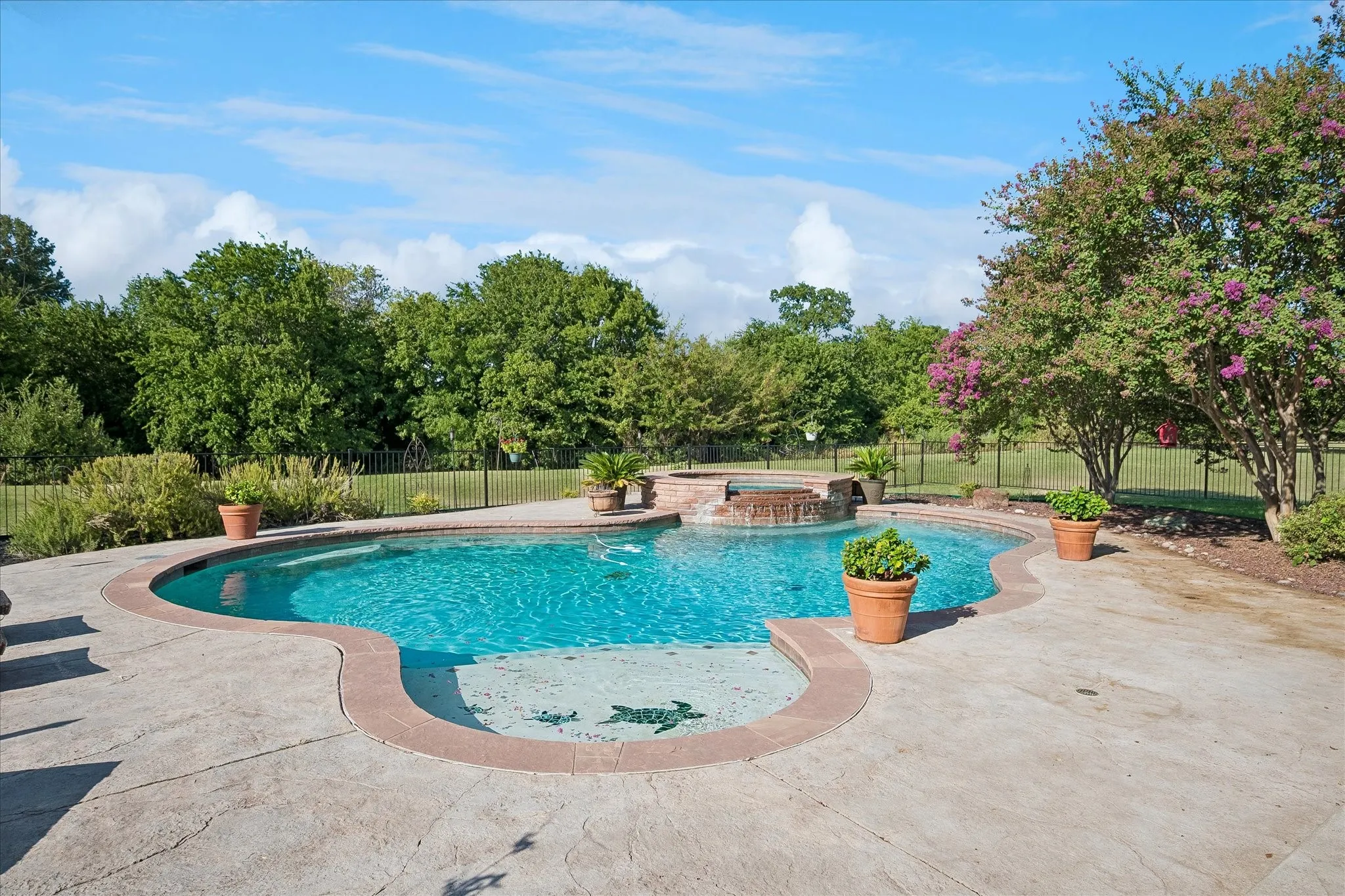 Single Family Residence For Sale in Collin County , 1920 Northfork Lane, Lucas, Texas 75002, 5 Bedroom, 4 Bathroom, 3 Garage spaces, 4,206 Sqft, built in 2003, mls#21382853, Real Estate Agent in Lucas, Homes For Sale in Collin county, Homes For Sale in Lucas, Realtor in Lucas Texas, Real Estate Brokerage Independent Realty Texas, Luminita Cordes Realtor