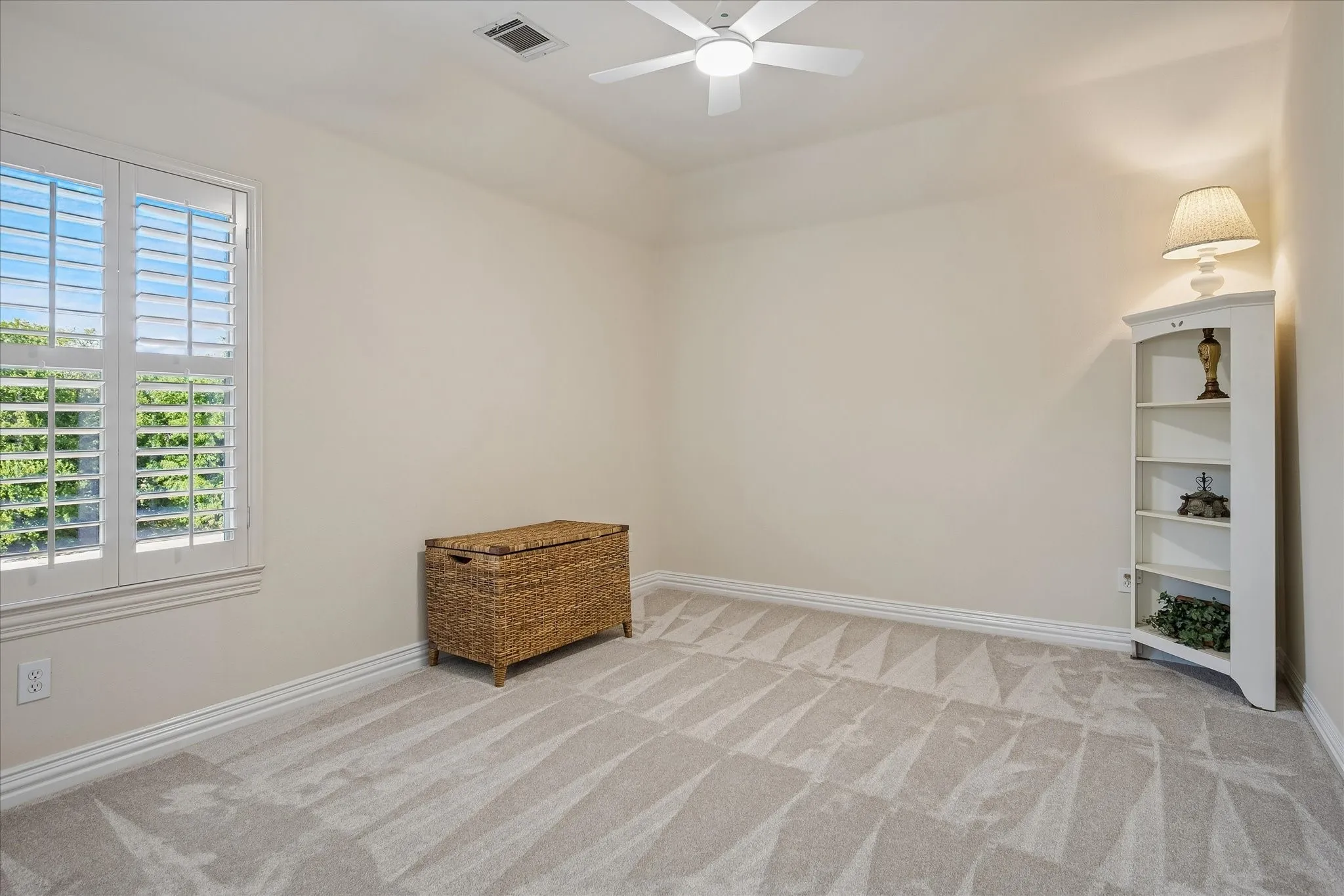 5th bedroom upstairs