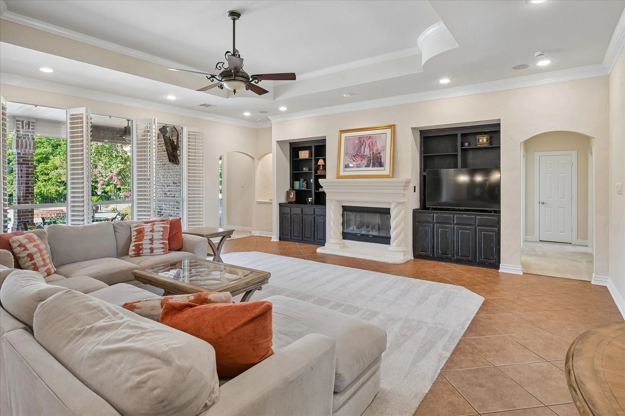 Single Family Residence For Sale in Collin County , 1920 Northfork Lane, Lucas, Texas 75002, 5 Bedroom, 4 Bathroom, 3 Garage spaces, 4,206 Sqft, built in 2003, mls#21382853, Real Estate Agent in Lucas, Homes For Sale in Collin county, Homes For Sale in Lucas, Realtor in Lucas Texas, Real Estate Brokerage Independent Realty Texas, Luminita Cordes Realtor
