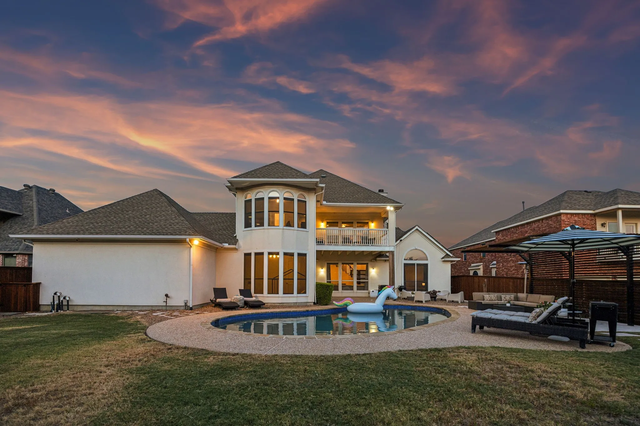 Single Family Residence For Sale in Dallas County , 1129 Wishing Well Court, Cedar Hill, Texas 75104, 5 Bedroom, 3 Bathroom, 3 Garage spaces, 3,342 Sqft, built in 1998, mls#21367897, Real Estate Agent in Cedar Hill, Homes For Sale in Dallas county, Homes For Sale in Cedar Hill, Realtor in Cedar Hill Texas, Real Estate Brokerage Independent Realty Texas, Luminita Cordes Realtor