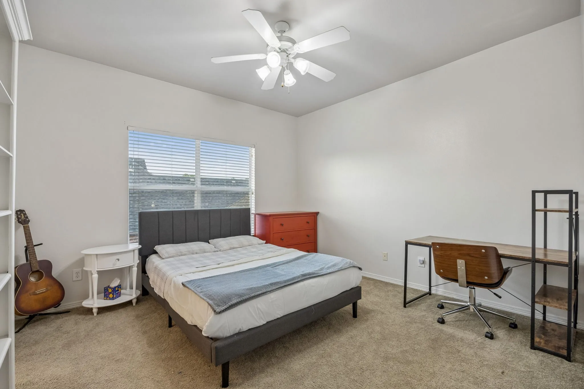 upstairs bedroom jack and jill bath