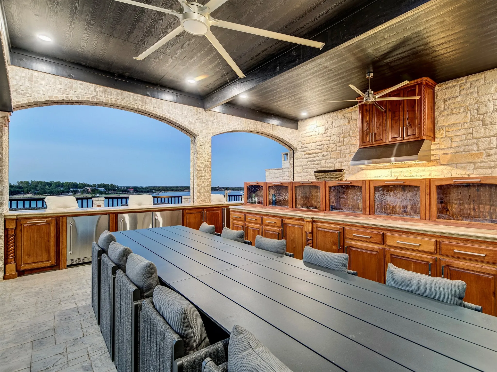 Single Family Residence For Sale in Montague County , 288 W Carter Heights, Bowie, Texas 76230, 6 Bedroom, 5 Bathroom, 3 Garage spaces, 4,875 Sqft, built in 2024, mls#21378259, Real Estate Agent in Bowie, Homes For Sale in Montague county, Homes For Sale in Bowie, Realtor in Bowie Texas, Real Estate Brokerage Independent Realty Texas, Luminita Cordes Realtor