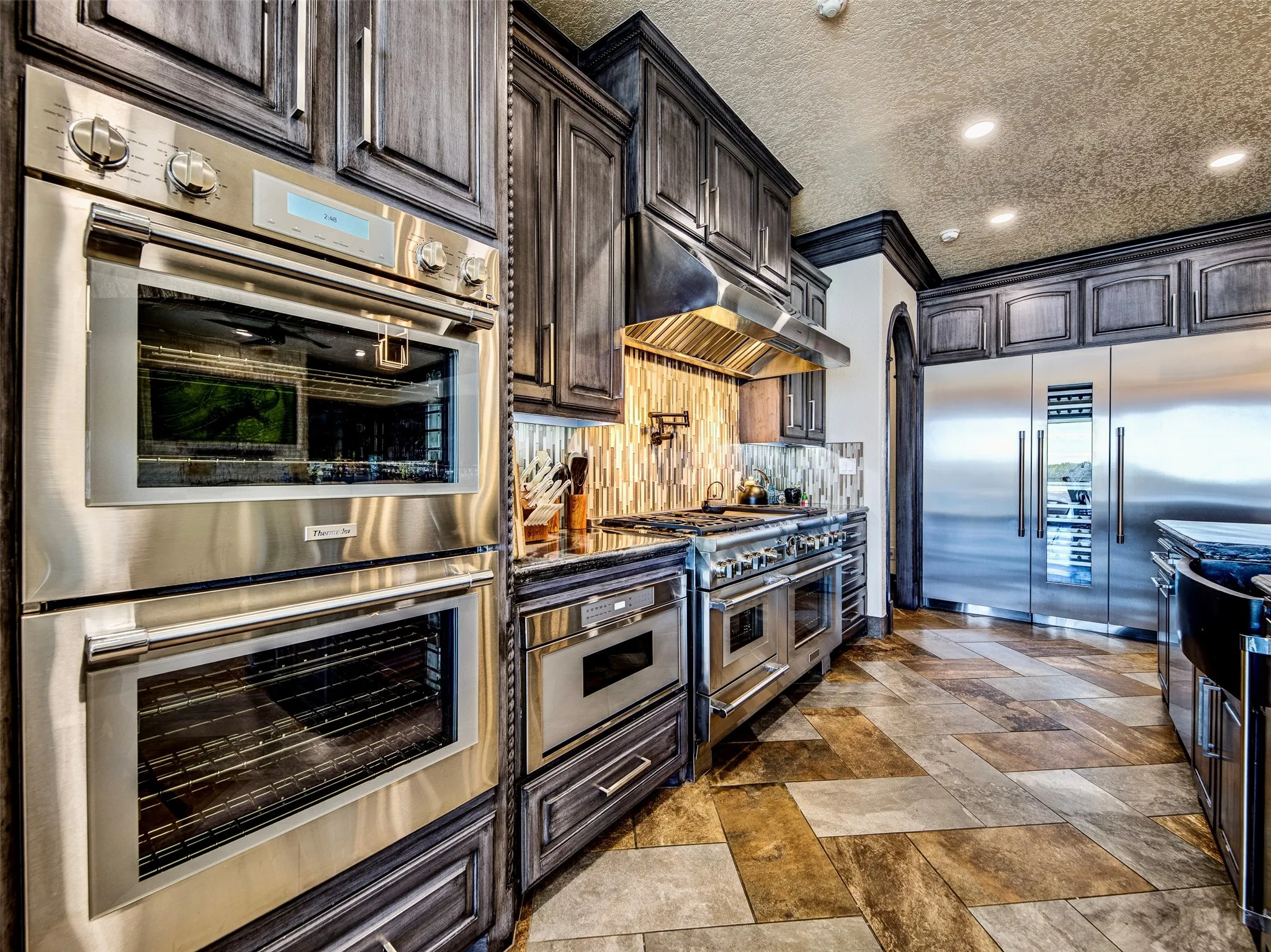 Single Family Residence For Sale in Montague County , 288 W Carter Heights, Bowie, Texas 76230, 6 Bedroom, 5 Bathroom, 3 Garage spaces, 4,875 Sqft, built in 2024, mls#21378259, Real Estate Agent in Bowie, Homes For Sale in Montague county, Homes For Sale in Bowie, Realtor in Bowie Texas, Real Estate Brokerage Independent Realty Texas, Luminita Cordes Realtor