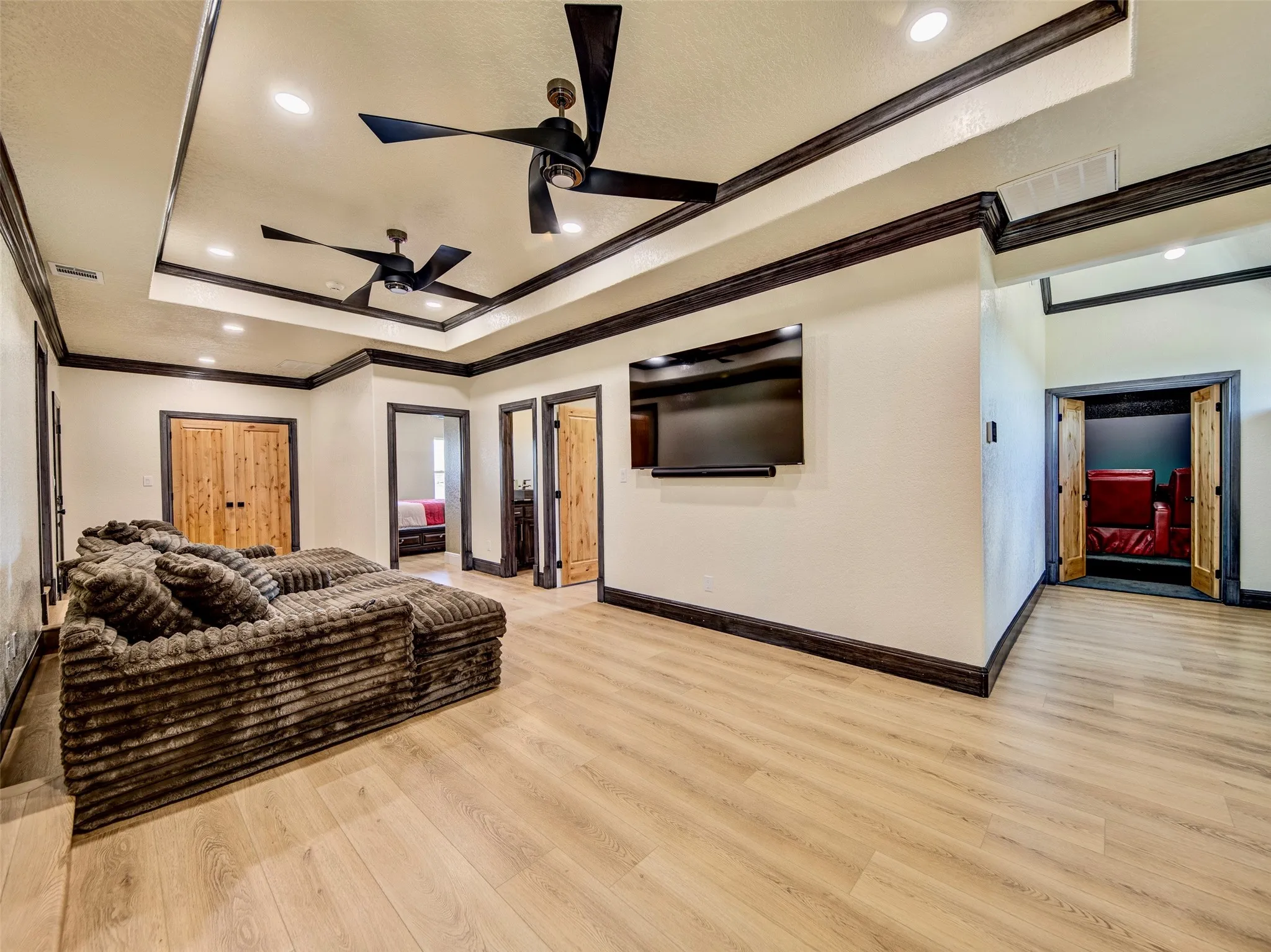 Single Family Residence For Sale in Montague County , 288 W Carter Heights, Bowie, Texas 76230, 6 Bedroom, 5 Bathroom, 3 Garage spaces, 4,875 Sqft, built in 2024, mls#21378259, Real Estate Agent in Bowie, Homes For Sale in Montague county, Homes For Sale in Bowie, Realtor in Bowie Texas, Real Estate Brokerage Independent Realty Texas, Luminita Cordes Realtor