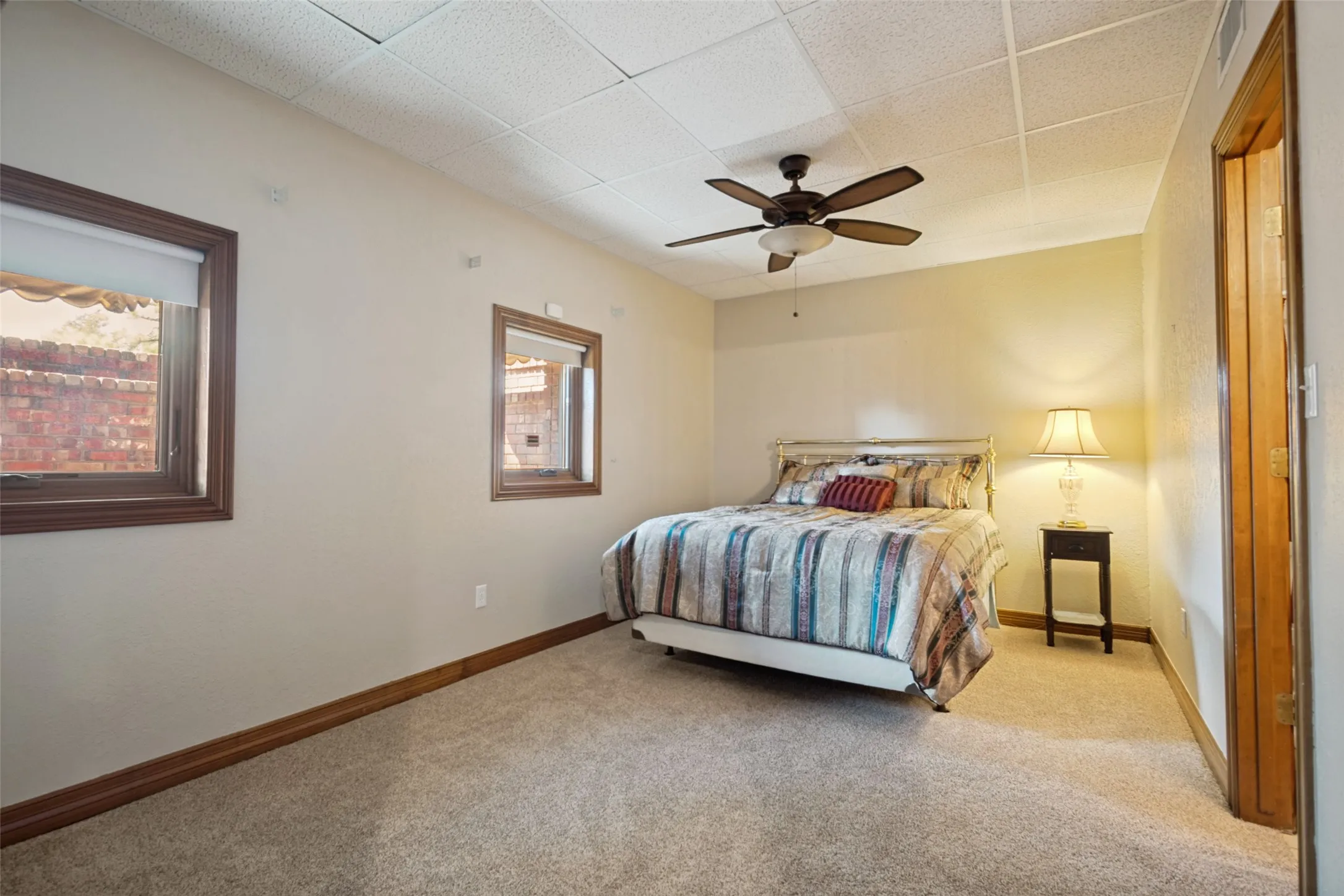 Single Family Residence For Sale in Tarrant County , 1013 Diamond Boulevard, Southlake, Texas 76092, 5 Bedroom, 8 Bathroom, 3 Garage spaces, 5,345 Sqft, built in 1985, mls#21384036, Real Estate Agent in Southlake, Homes For Sale in Tarrant county, Homes For Sale in Southlake, Realtor in Southlake Texas, Real Estate Brokerage Independent Realty Texas, Luminita Cordes Realtor