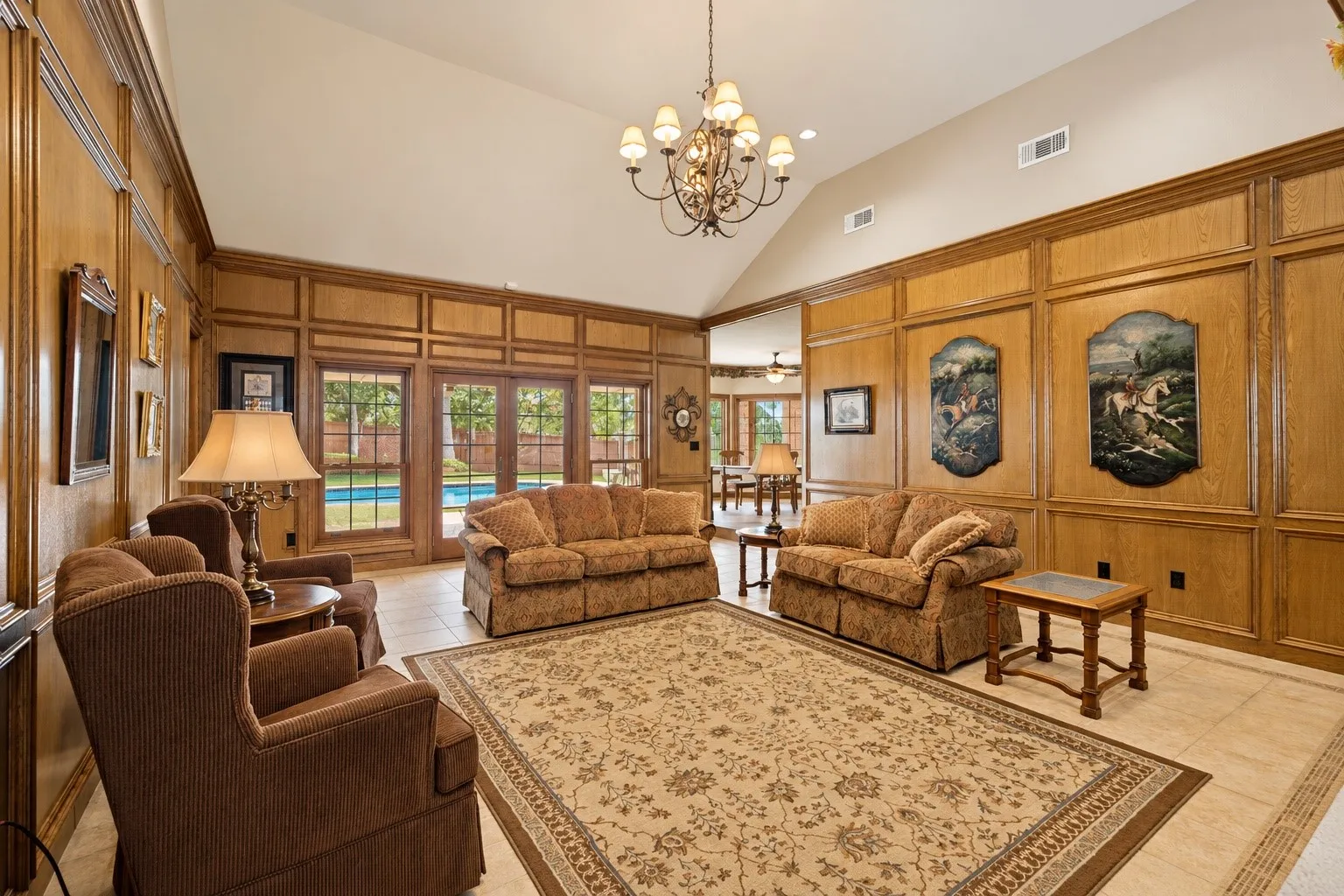 Single Family Residence For Sale in Tarrant County , 1013 Diamond Boulevard, Southlake, Texas 76092, 5 Bedroom, 8 Bathroom, 3 Garage spaces, 5,345 Sqft, built in 1985, mls#21384036, Real Estate Agent in Southlake, Homes For Sale in Tarrant county, Homes For Sale in Southlake, Realtor in Southlake Texas, Real Estate Brokerage Independent Realty Texas, Luminita Cordes Realtor