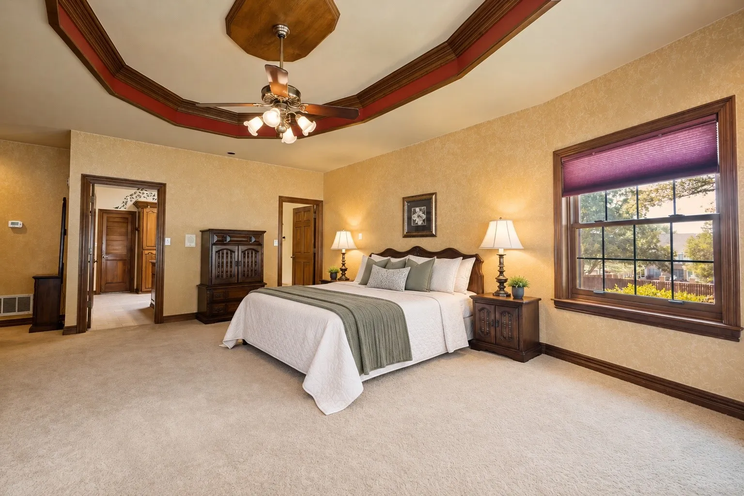 Single Family Residence For Sale in Tarrant County , 1013 Diamond Boulevard, Southlake, Texas 76092, 5 Bedroom, 8 Bathroom, 3 Garage spaces, 5,345 Sqft, built in 1985, mls#21384036, Real Estate Agent in Southlake, Homes For Sale in Tarrant county, Homes For Sale in Southlake, Realtor in Southlake Texas, Real Estate Brokerage Independent Realty Texas, Luminita Cordes Realtor