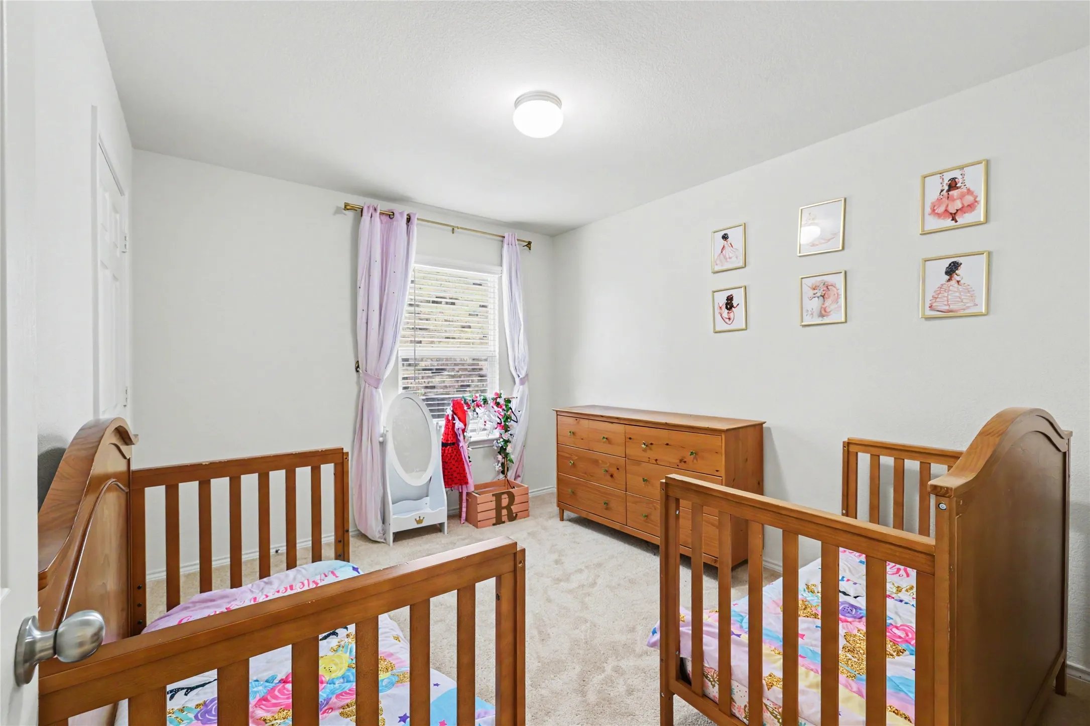 Single Family Residence For Sale in Denton County , 1301 Waggoner Drive, Aubrey, Texas 76227, 3 Bedroom, 2 Bathroom, 2 Garage spaces, 1,695 Sqft, built in 2020, mls#21380817, Real Estate Agent in Aubrey, Homes For Sale in Denton county, Homes For Sale in Aubrey, Realtor in Aubrey Texas, Real Estate Brokerage Independent Realty Texas, Luminita Cordes Realtor