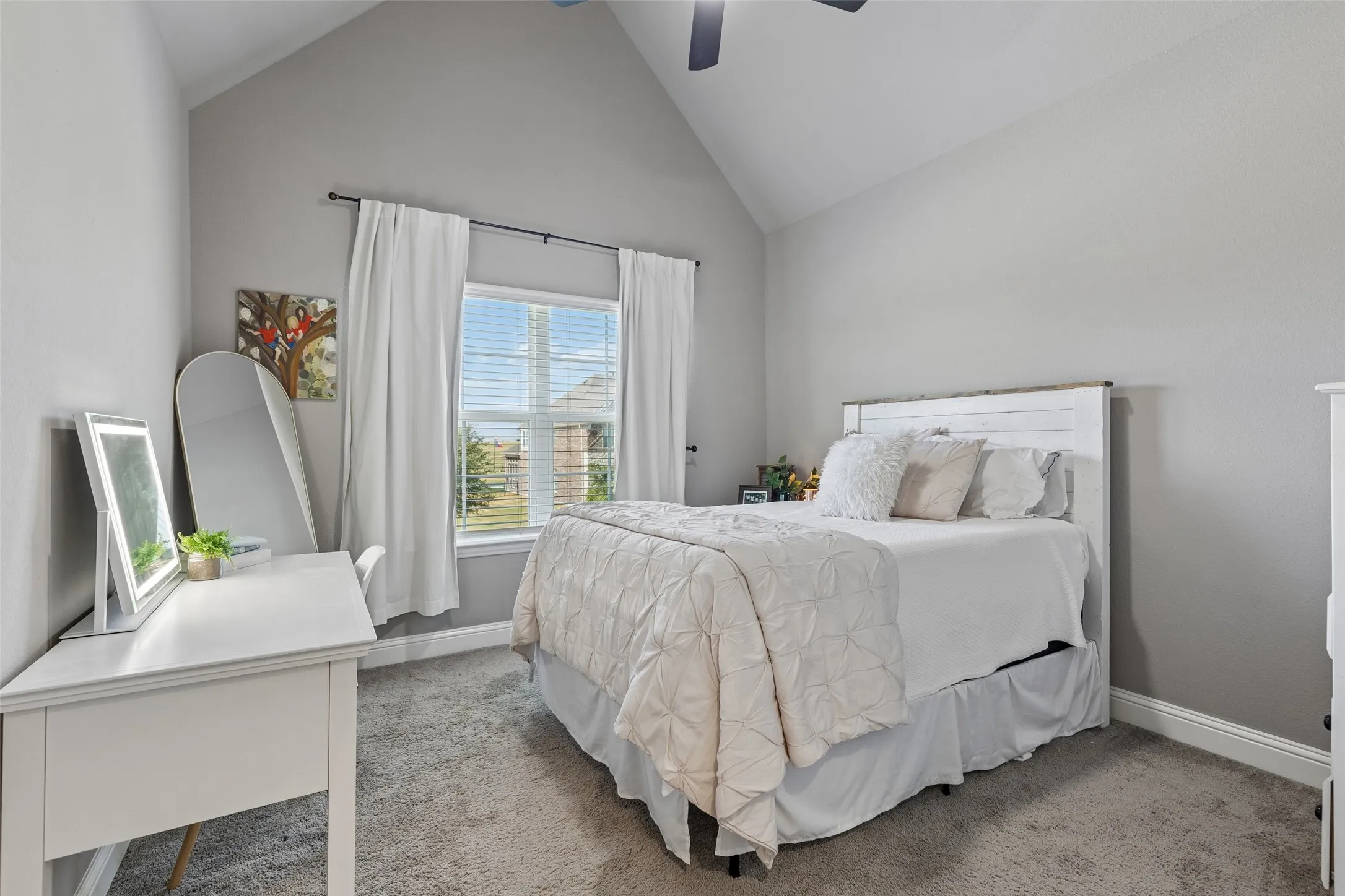 Single Family Residence For Sale in Grayson County , 1818 Turtle Creek Lane, Gunter, Texas 75058, 4 Bedroom, 3 Bathroom, 3 Garage spaces, 3,773 Sqft, built in 2017, mls#21384004, Real Estate Agent in Gunter, Homes For Sale in Grayson county, Homes For Sale in Gunter, Realtor in Gunter Texas, Real Estate Brokerage Independent Realty Texas, Luminita Cordes Realtor