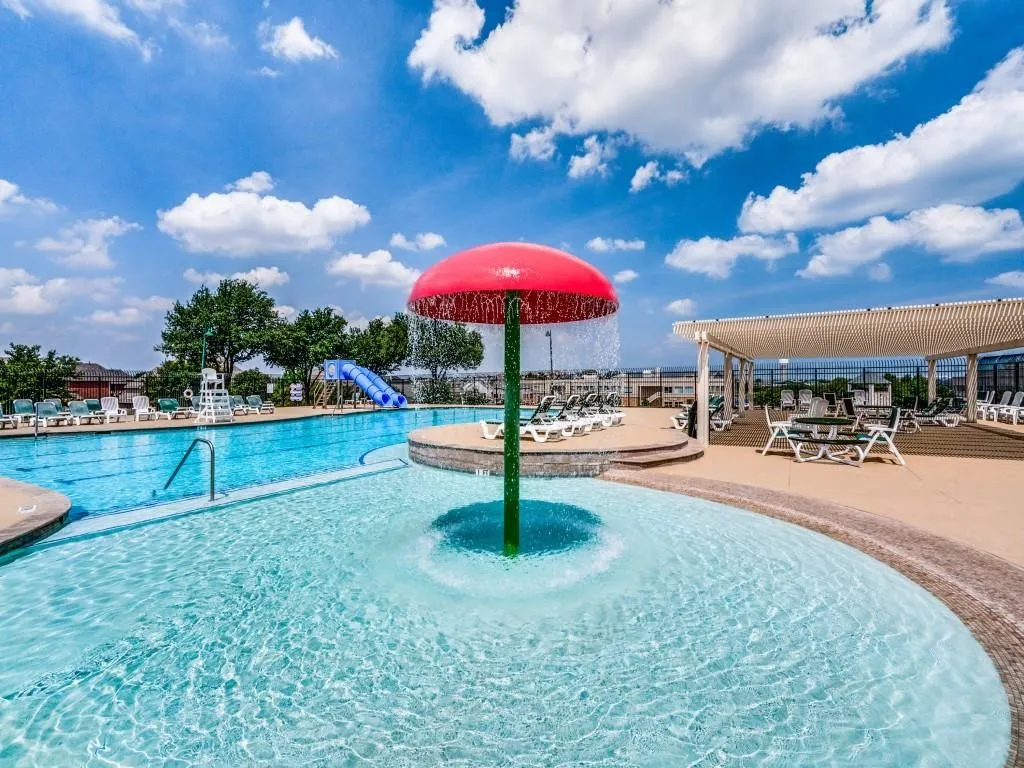 Single Family Residence For Sale in Denton County , 2525 Olive Branch Drive, Lewisville, Texas 75056, 3 Bedroom, 2 Bathroom, 2 Garage spaces, 2,157 Sqft, built in 2016, mls#21382604, Real Estate Agent in Lewisville, Homes For Sale in Denton county, Homes For Sale in Lewisville, Realtor in Lewisville Texas, Real Estate Brokerage Independent Realty Texas, Luminita Cordes Realtor