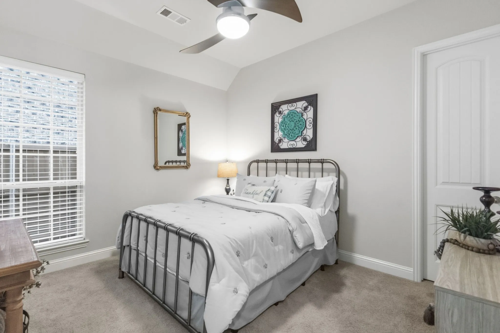 Single Family Residence For Sale in Denton County , 2525 Olive Branch Drive, Lewisville, Texas 75056, 3 Bedroom, 2 Bathroom, 2 Garage spaces, 2,157 Sqft, built in 2016, mls#21382604, Real Estate Agent in Lewisville, Homes For Sale in Denton county, Homes For Sale in Lewisville, Realtor in Lewisville Texas, Real Estate Brokerage Independent Realty Texas, Luminita Cordes Realtor