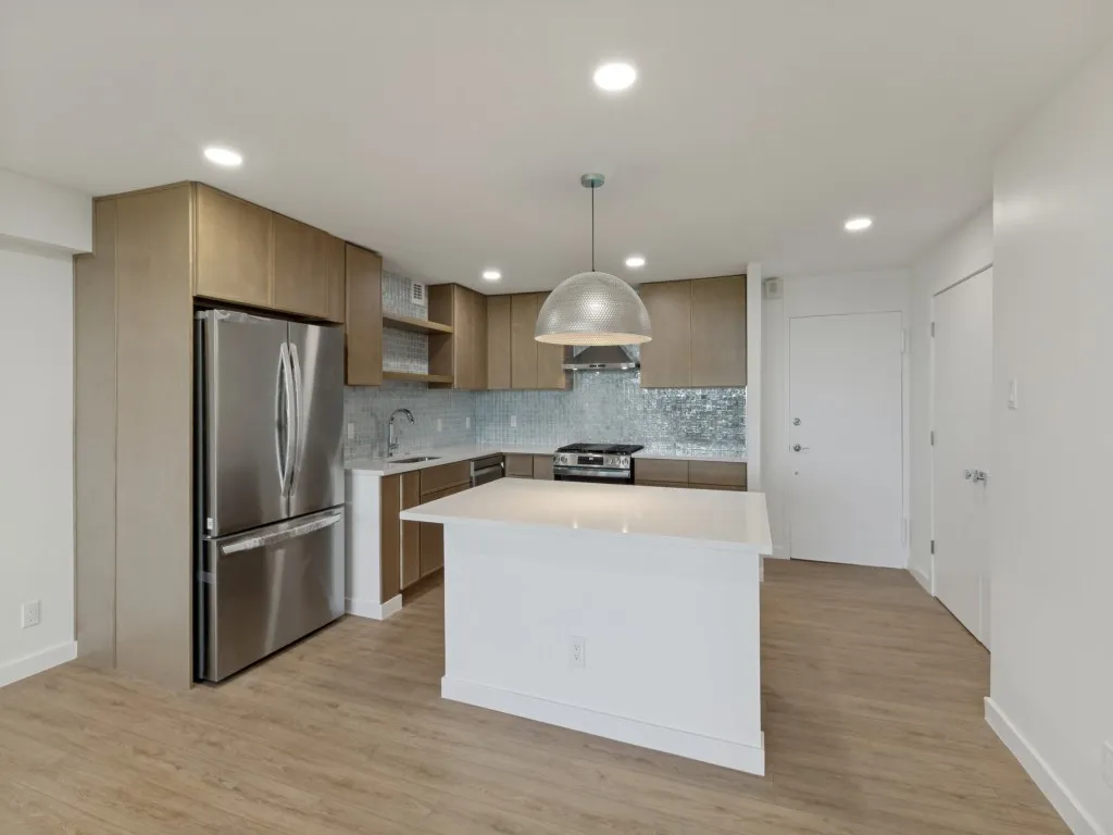 Condominium For Rent in Dallas County , 3883 Turtle Creek Boulevard 801, Dallas, Texas 75219, 1 Bedroom, 1 Bathroom, 1 Garage spaces, 862 Sqft, built in 1963, mls#21384031, Real Estate Agent in Dallas, Homes For Rent in Dallas county, Homes For Rent in Dallas, Realtor in Dallas Texas, Real Estate Brokerage Independent Realty Texas, Luminita Cordes Realtor