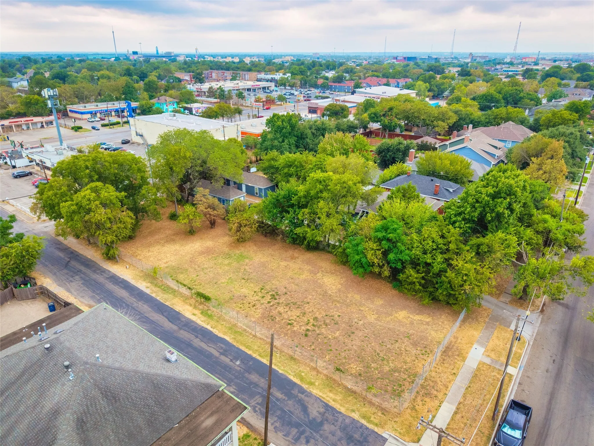 Unimproved Land For Sale in Dallas County , 4932 Reiger Avenue, Dallas, Texas 75214, 0, 0, Garage spaces, 0 Sqft, built in 0, mls#21380290, Real Estate Agent in Dallas, Homes For Sale in Dallas county, Homes For Sale in Dallas, Realtor in Dallas Texas, Real Estate Brokerage Independent Realty Texas, Luminita Cordes Realtor
