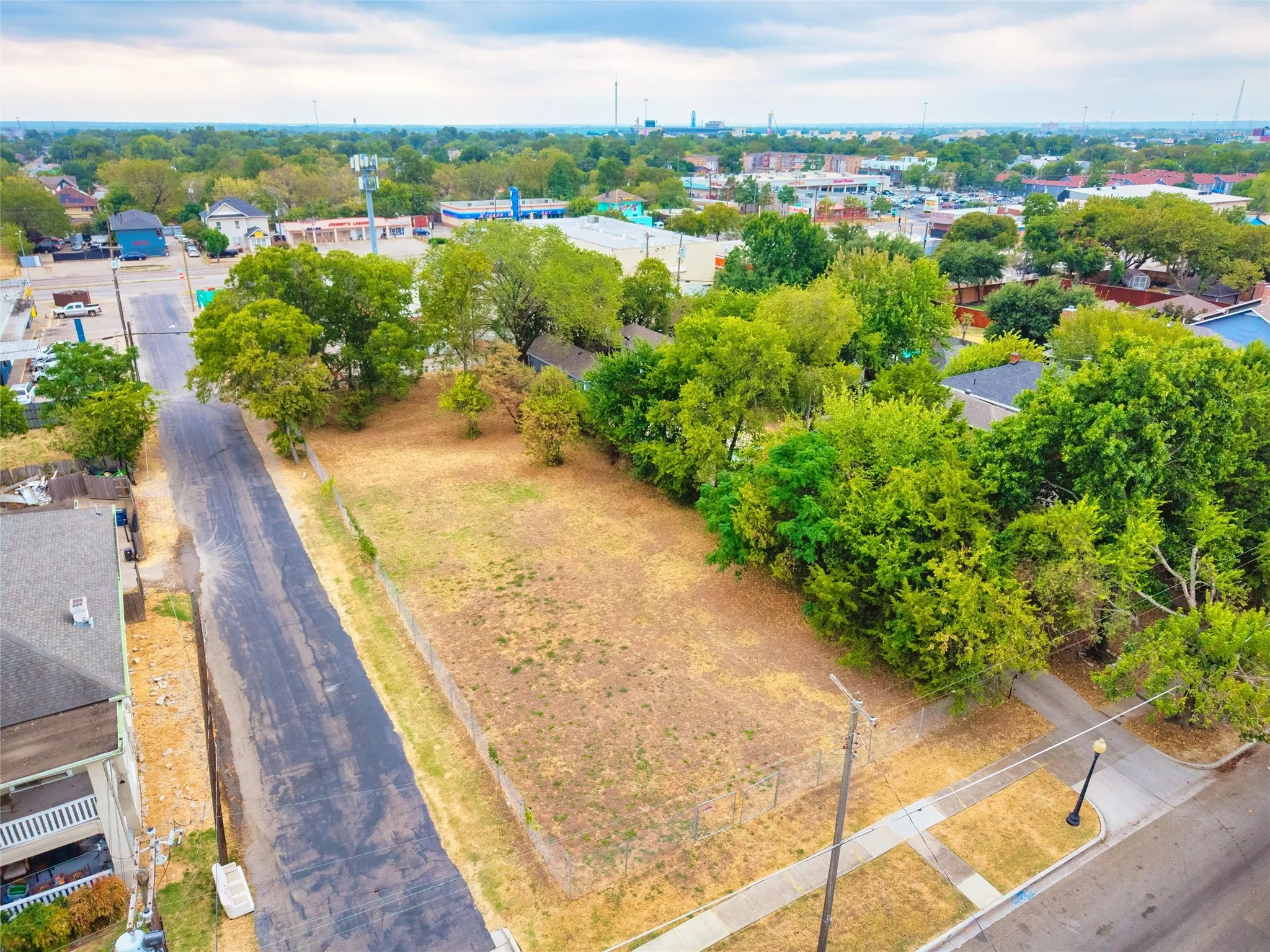 Unimproved Land For Sale in Dallas County , 4932 Reiger Avenue, Dallas, Texas 75214, 0, 0, Garage spaces, 0 Sqft, built in 0, mls#21380290, Real Estate Agent in Dallas, Homes For Sale in Dallas county, Homes For Sale in Dallas, Realtor in Dallas Texas, Real Estate Brokerage Independent Realty Texas, Luminita Cordes Realtor