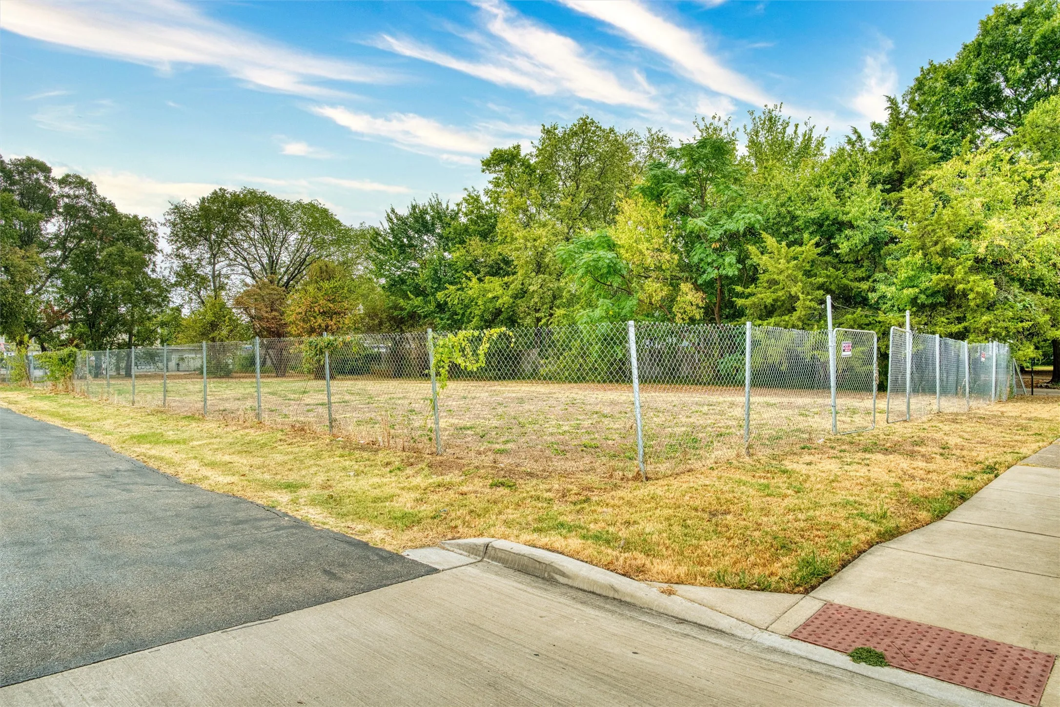 Unimproved Land For Sale in Dallas County , 4932 Reiger Avenue, Dallas, Texas 75214, 0, 0, Garage spaces, 0 Sqft, built in 0, mls#21380290, Real Estate Agent in Dallas, Homes For Sale in Dallas county, Homes For Sale in Dallas, Realtor in Dallas Texas, Real Estate Brokerage Independent Realty Texas, Luminita Cordes Realtor