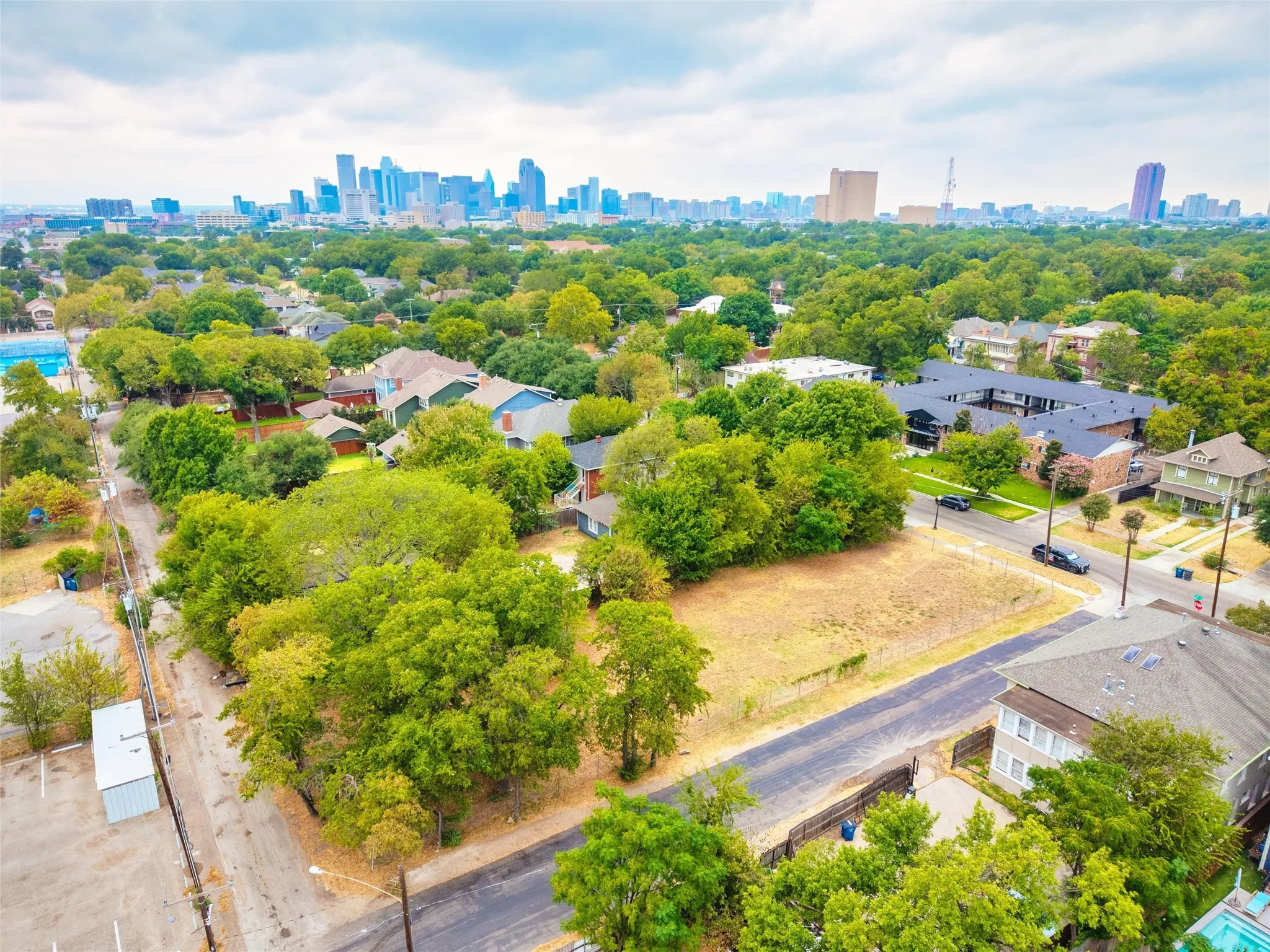 Unimproved Land For Sale in Dallas County , 4932 Reiger Avenue, Dallas, Texas 75214, 0, 0, Garage spaces, 0 Sqft, built in 0, mls#21380290, Real Estate Agent in Dallas, Homes For Sale in Dallas county, Homes For Sale in Dallas, Realtor in Dallas Texas, Real Estate Brokerage Independent Realty Texas, Luminita Cordes Realtor