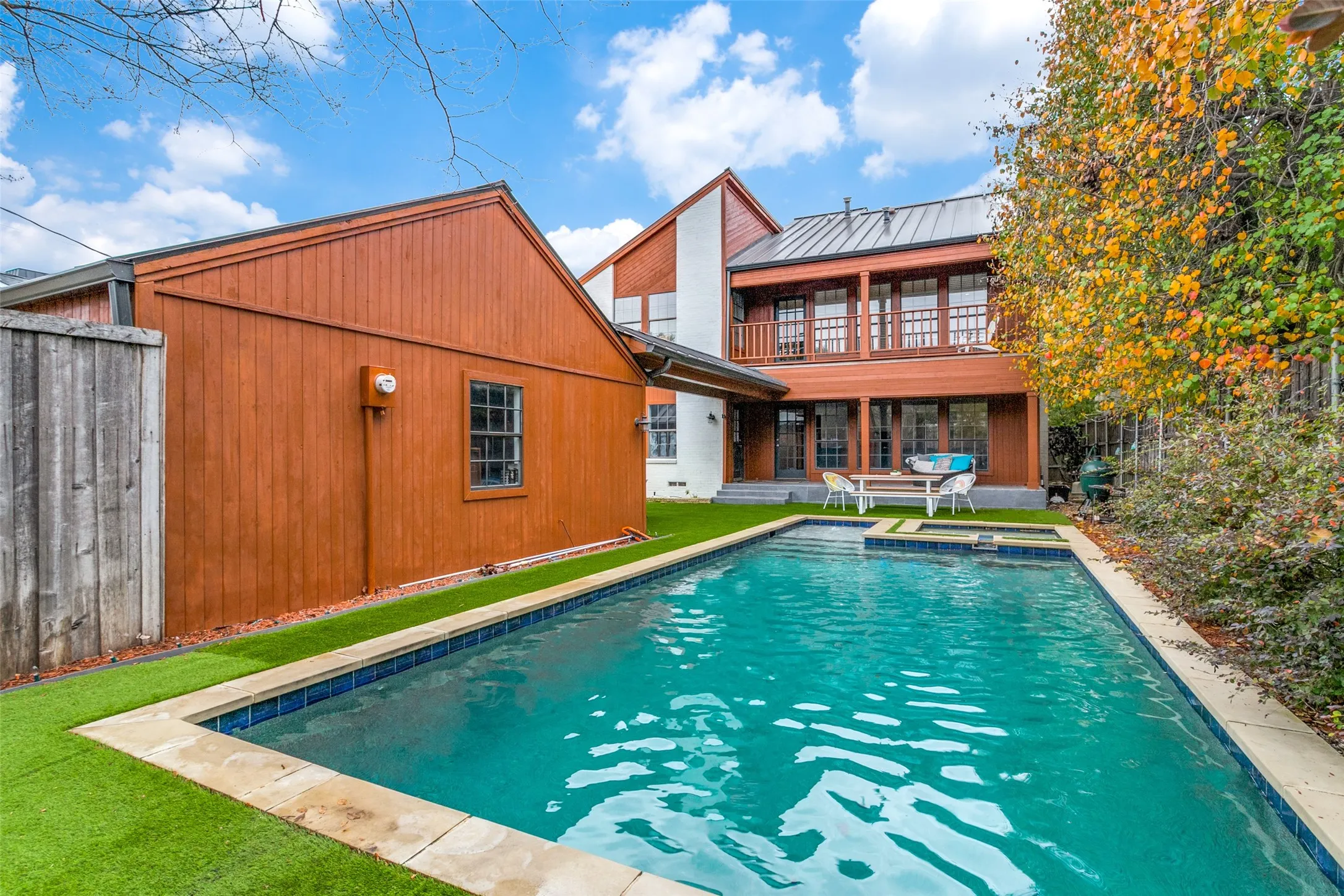 Single Family Residence For Rent in Dallas County , 3514 Harvard Avenue, Highland Park, Texas 75205, 5 Bedroom, 5 Bathroom, 2 Garage spaces, 3,690 Sqft, built in 1979, mls#21383963, Real Estate Agent in Highland Park, Homes For Rent in Dallas county, Homes For Rent in Highland Park, Realtor in Highland Park Texas, Real Estate Brokerage Independent Realty Texas, Luminita Cordes Realtor