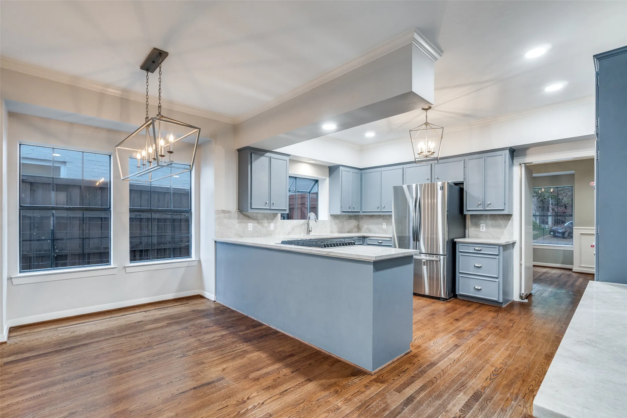 Single Family Residence For Rent in Dallas County , 3514 Harvard Avenue, Highland Park, Texas 75205, 5 Bedroom, 5 Bathroom, 2 Garage spaces, 3,690 Sqft, built in 1979, mls#21383963, Real Estate Agent in Highland Park, Homes For Rent in Dallas county, Homes For Rent in Highland Park, Realtor in Highland Park Texas, Real Estate Brokerage Independent Realty Texas, Luminita Cordes Realtor