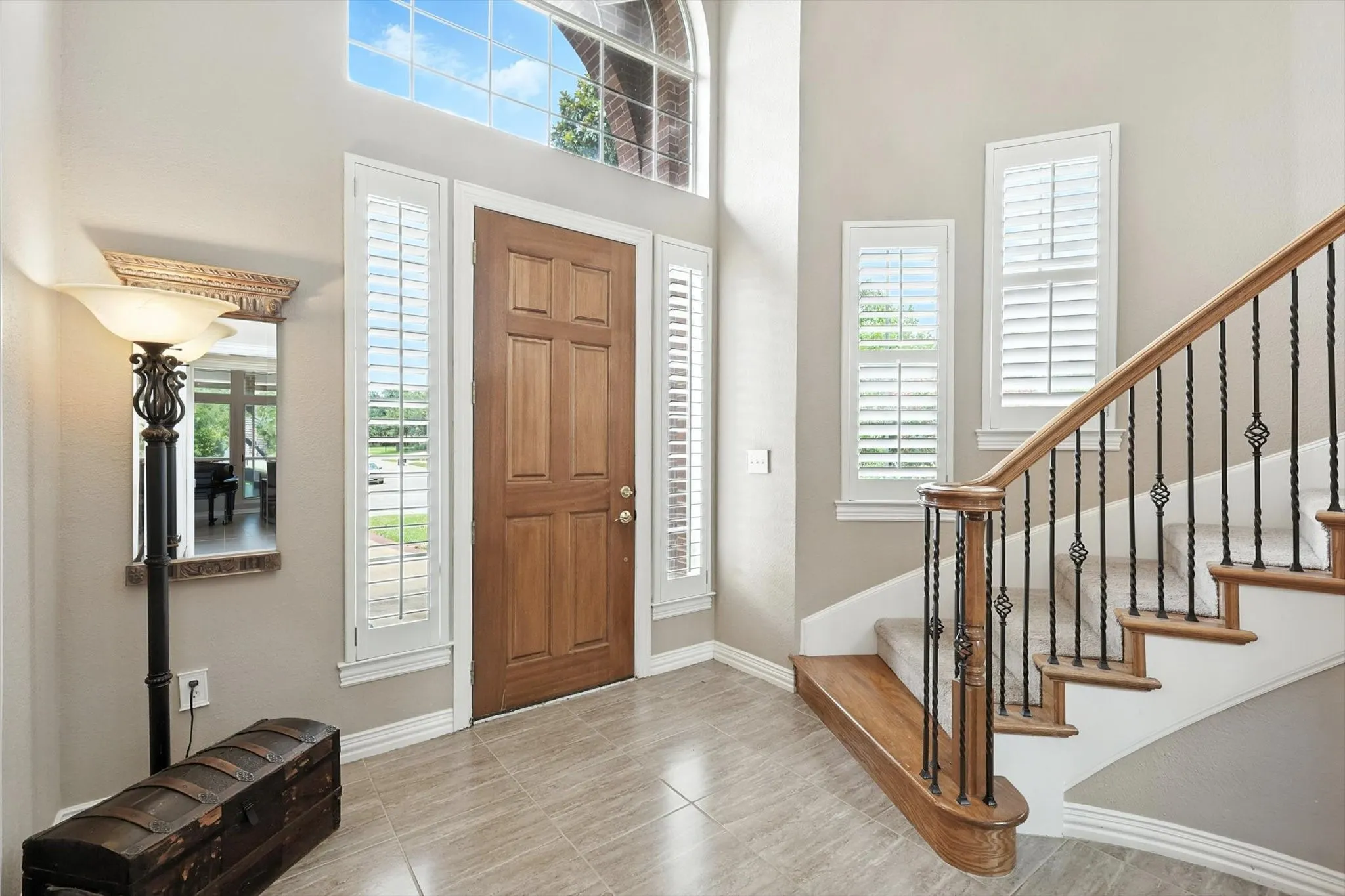 Single Family Residence For Sale in Denton County , 109 Visalia Lane, Denton, Texas 76210, 4 Bedroom, 4 Bathroom, 2 Garage spaces, 3,836 Sqft, built in 1998, mls#21383711, Real Estate Agent in Denton, Homes For Sale in Denton county, Homes For Sale in Denton, Realtor in Denton Texas, Real Estate Brokerage Independent Realty Texas, Luminita Cordes Realtor