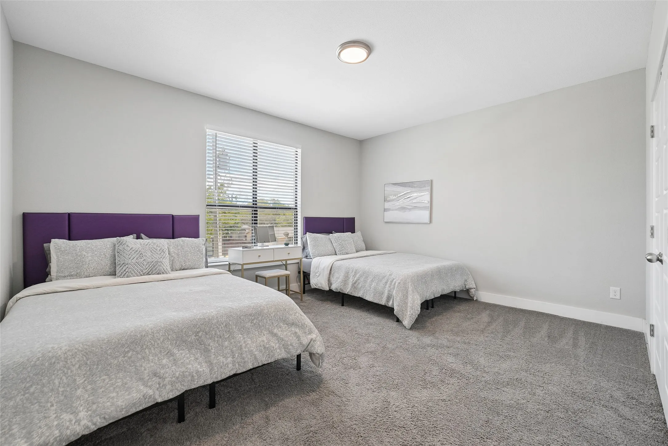 Single Family Residence For Sale in Dallas County , 4001 Abilene Street, Dallas, Texas 75212, 4 Bedroom, 3 Bathroom, 2 Garage spaces, 2,539 Sqft, built in 2019, mls#21382258, Real Estate Agent in Dallas, Homes For Sale in Dallas county, Homes For Sale in Dallas, Realtor in Dallas Texas, Real Estate Brokerage Independent Realty Texas, Luminita Cordes Realtor