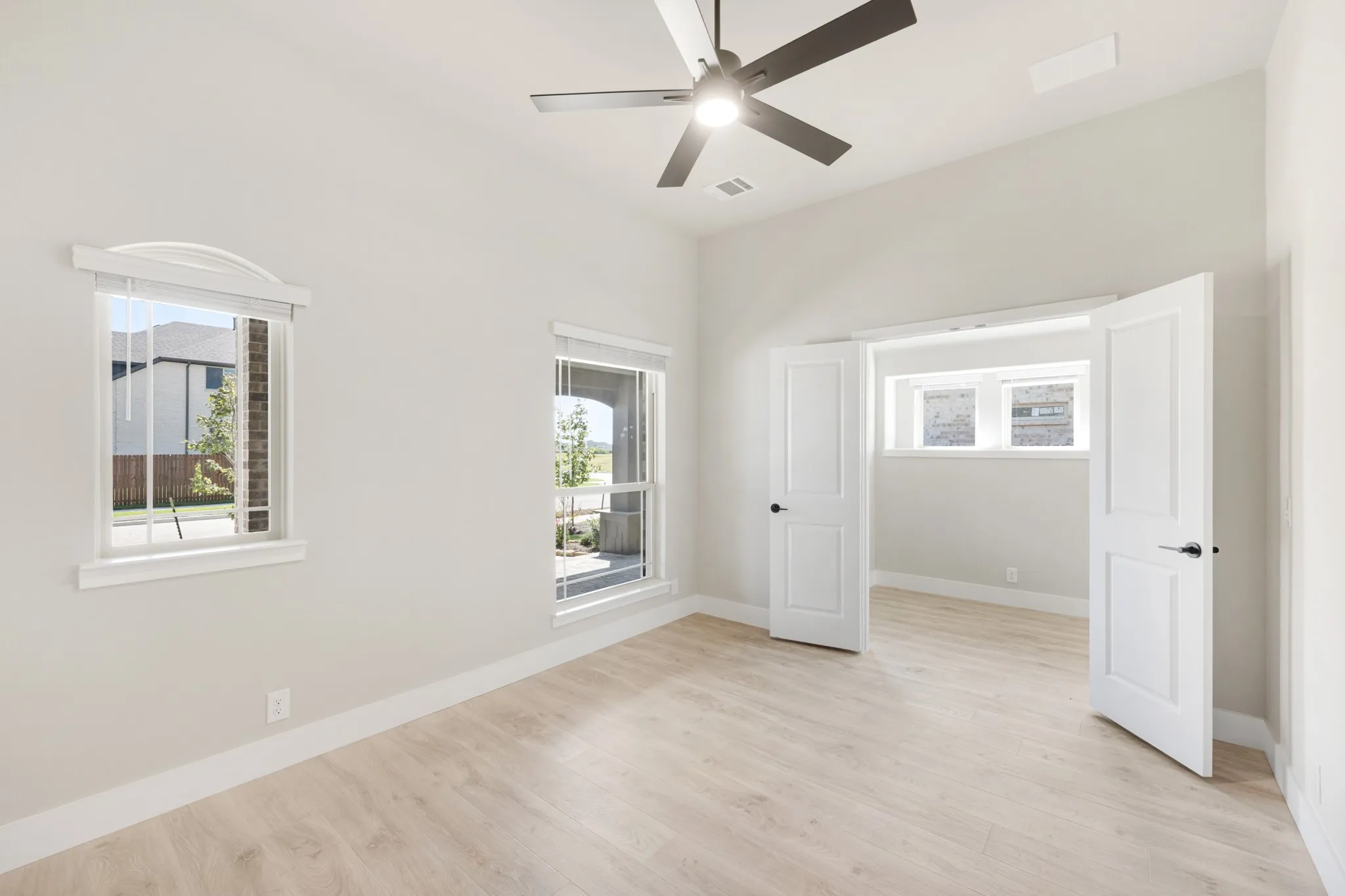 Single Family Residence For Sale in Ellis County , 3225 Fraser Drive, Glenn Heights, Texas 75154, 4 Bedroom, 3 Bathroom, 3 Garage spaces, 2,333 Sqft, built in 2026, mls#21383158, Real Estate Agent in Glenn Heights, Homes For Sale in Ellis county, Homes For Sale in Glenn Heights, Realtor in Glenn Heights Texas, Real Estate Brokerage Independent Realty Texas, Luminita Cordes Realtor