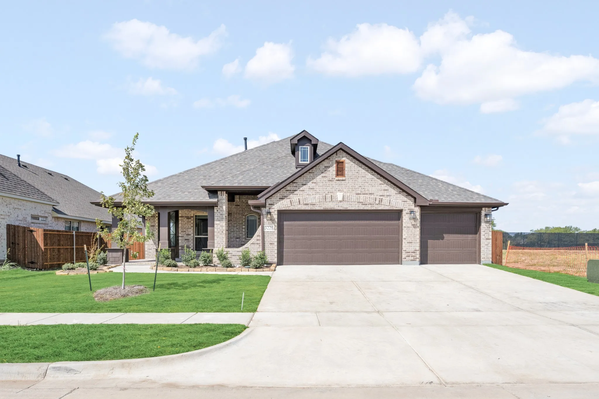 Single Family Residence For Sale in Ellis County , 3225 Fraser Drive, Glenn Heights, Texas 75154, 4 Bedroom, 3 Bathroom, 3 Garage spaces, 2,333 Sqft, built in 2026, mls#21383158, Real Estate Agent in Glenn Heights, Homes For Sale in Ellis county, Homes For Sale in Glenn Heights, Realtor in Glenn Heights Texas, Real Estate Brokerage Independent Realty Texas, Luminita Cordes Realtor