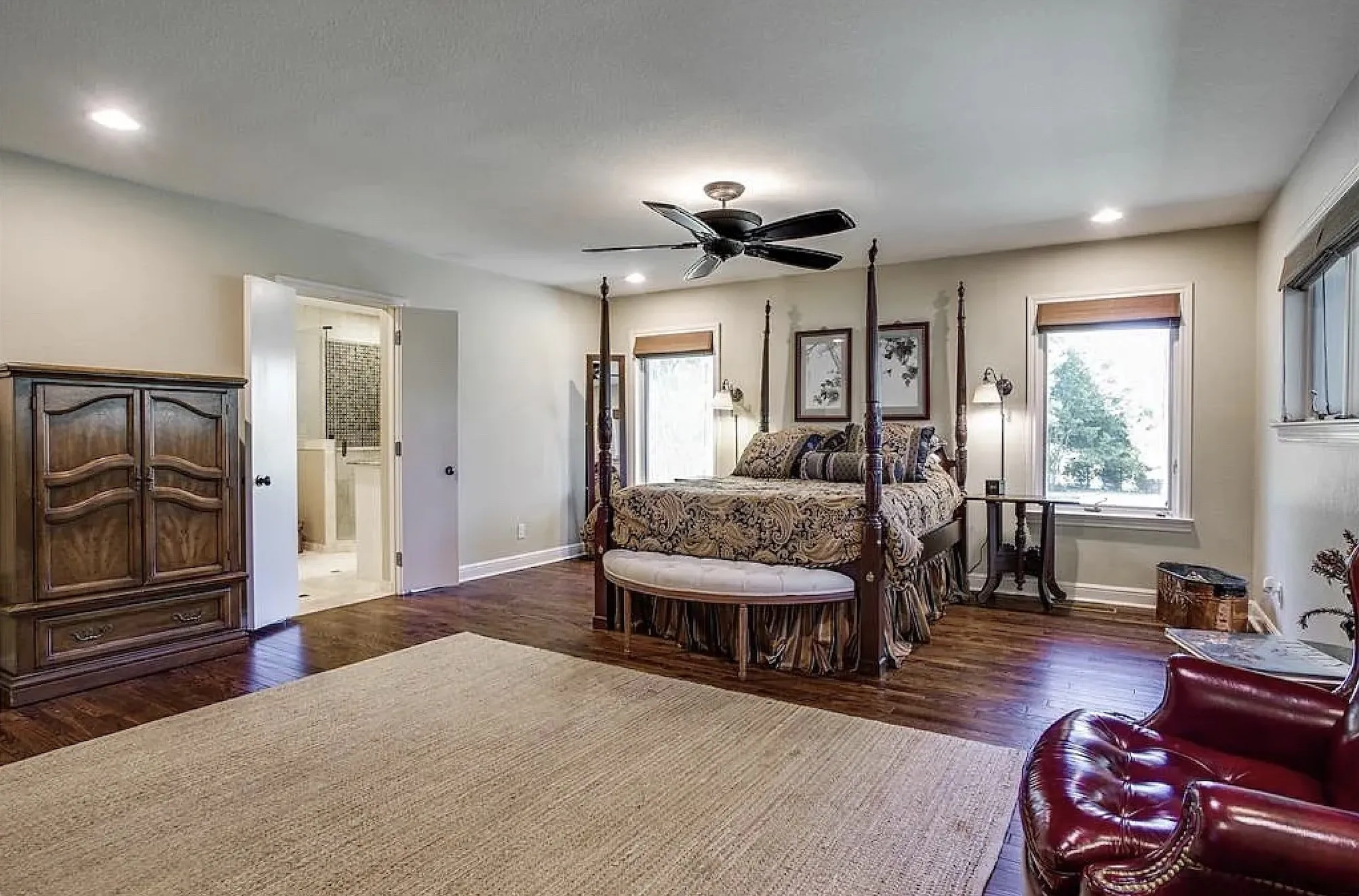 Single Family Residence For Rent in Dallas County , 4825 Crooked Lane, Dallas, Texas 75229, 3 Bedroom, 4 Bathroom, Garage spaces, 4,444 Sqft, built in 1954, mls#21373218, Real Estate Agent in Dallas, Homes For Rent in Dallas county, Homes For Rent in Dallas, Realtor in Dallas Texas, Real Estate Brokerage Independent Realty Texas, Luminita Cordes Realtor