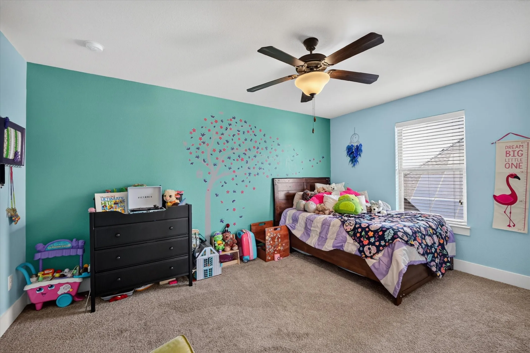 Single Family Residence For Sale in Denton County , 39 S Highland Drive, Sanger, Texas 76266, 4 Bedroom, 3 Bathroom, 3 Garage spaces, 2,849 Sqft, built in 2017, mls#21383104, Real Estate Agent in Sanger, Homes For Sale in Denton county, Homes For Sale in Sanger, Realtor in Sanger Texas, Real Estate Brokerage Independent Realty Texas, Luminita Cordes Realtor