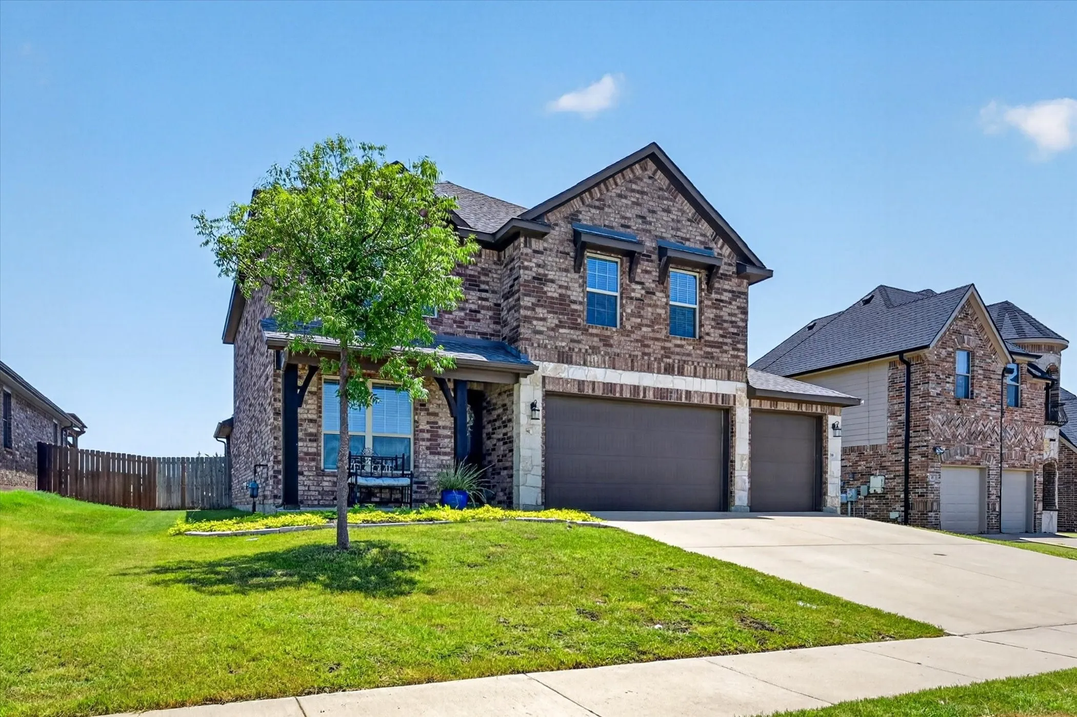 Single Family Residence For Sale in Denton County , 39 S Highland Drive, Sanger, Texas 76266, 4 Bedroom, 3 Bathroom, 3 Garage spaces, 2,849 Sqft, built in 2017, mls#21383104, Real Estate Agent in Sanger, Homes For Sale in Denton county, Homes For Sale in Sanger, Realtor in Sanger Texas, Real Estate Brokerage Independent Realty Texas, Luminita Cordes Realtor