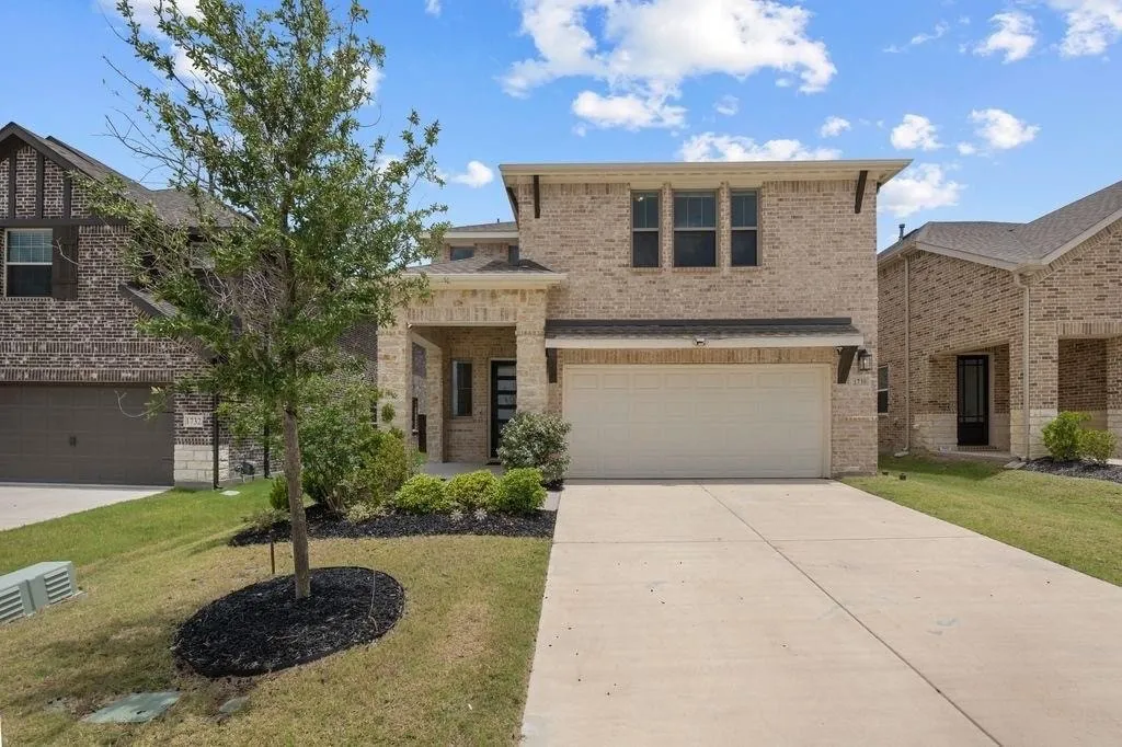 Single Family Residence For Rent in Kaufman County , 1730 Coachman Drive, Forney, Texas 75126, 5 Bedroom, 4 Bathroom, 2 Garage spaces, 2,546 Sqft, built in 2024, mls#21384059, Real Estate Agent in Forney, Homes For Rent in Kaufman county, Homes For Rent in Forney, Realtor in Forney Texas, Real Estate Brokerage Independent Realty Texas, Luminita Cordes Realtor