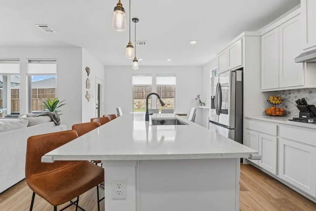 Single Family Residence For Rent in Kaufman County , 1730 Coachman Drive, Forney, Texas 75126, 5 Bedroom, 4 Bathroom, 2 Garage spaces, 2,546 Sqft, built in 2024, mls#21384059, Real Estate Agent in Forney, Homes For Rent in Kaufman county, Homes For Rent in Forney, Realtor in Forney Texas, Real Estate Brokerage Independent Realty Texas, Luminita Cordes Realtor