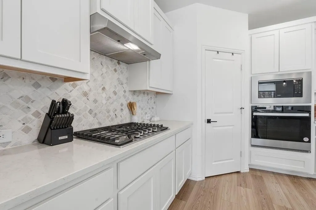 Single Family Residence For Rent in Kaufman County , 1730 Coachman Drive, Forney, Texas 75126, 5 Bedroom, 4 Bathroom, 2 Garage spaces, 2,546 Sqft, built in 2024, mls#21384059, Real Estate Agent in Forney, Homes For Rent in Kaufman county, Homes For Rent in Forney, Realtor in Forney Texas, Real Estate Brokerage Independent Realty Texas, Luminita Cordes Realtor