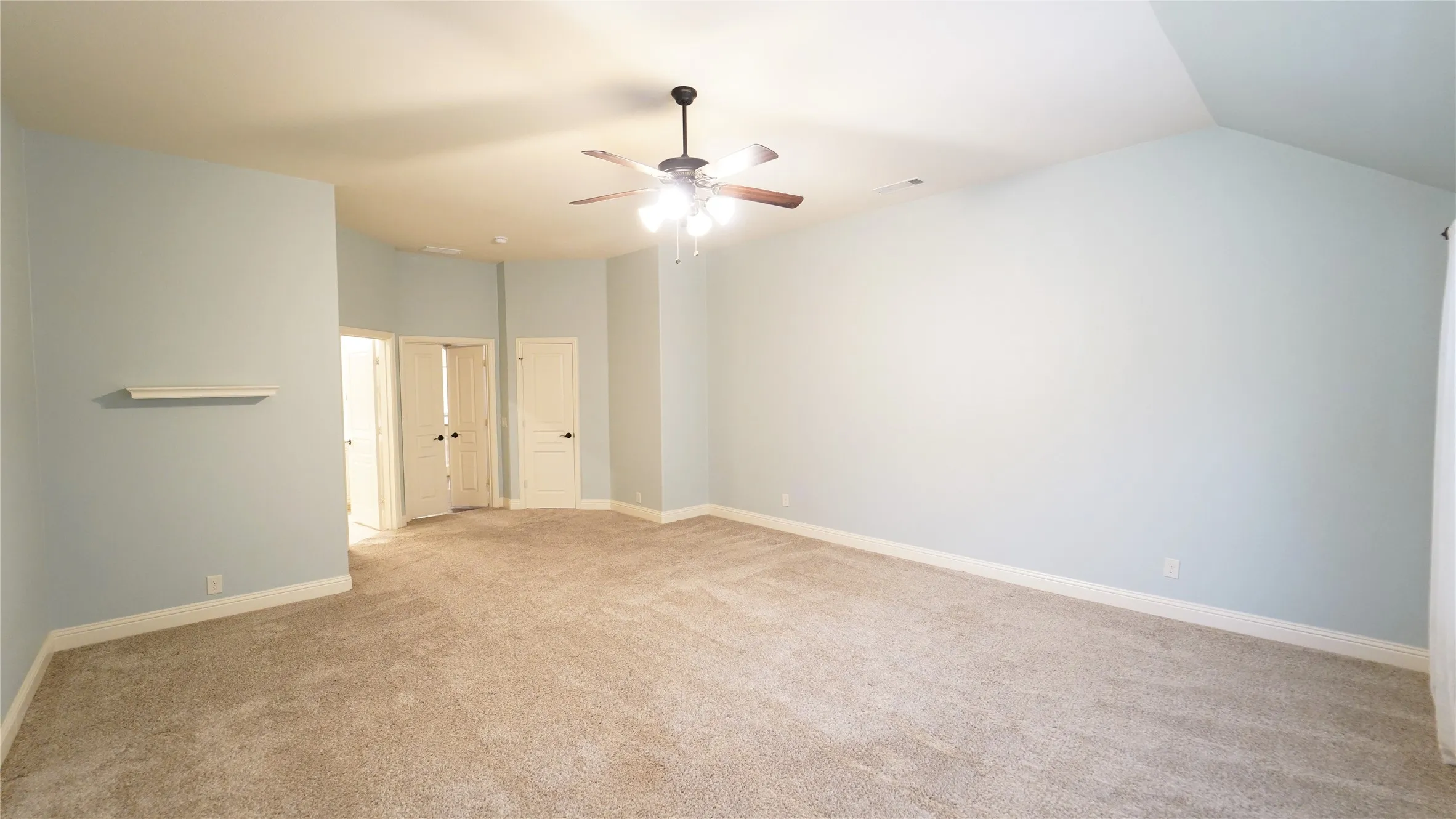Single Family Residence For Rent in Parker County , 729 Paintbrush Court, Aledo, Texas 76008, 4 Bedroom, 3 Bathroom, 2 Garage spaces, 3,029 Sqft, built in 2016, mls#21384052, Real Estate Agent in Aledo, Homes For Rent in Parker county, Homes For Rent in Aledo, Realtor in Aledo Texas, Real Estate Brokerage Independent Realty Texas, Luminita Cordes Realtor