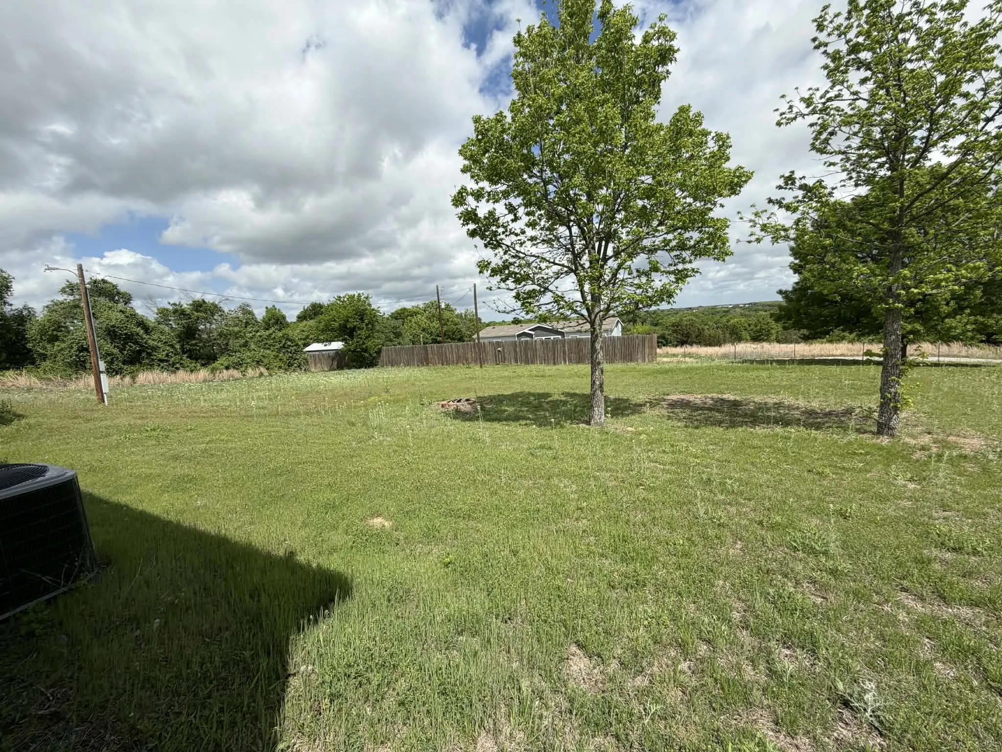 Manufactured Home For Sale in Parker County , 1085 Highland Circle, Springtown, Texas 76082, 4 Bedroom, 2 Bathroom, Garage spaces, 2,280 Sqft, built in 2008, mls#21384061, Real Estate Agent in Springtown, Homes For Sale in Parker county, Homes For Sale in Springtown, Realtor in Springtown Texas, Real Estate Brokerage Independent Realty Texas, Luminita Cordes Realtor
