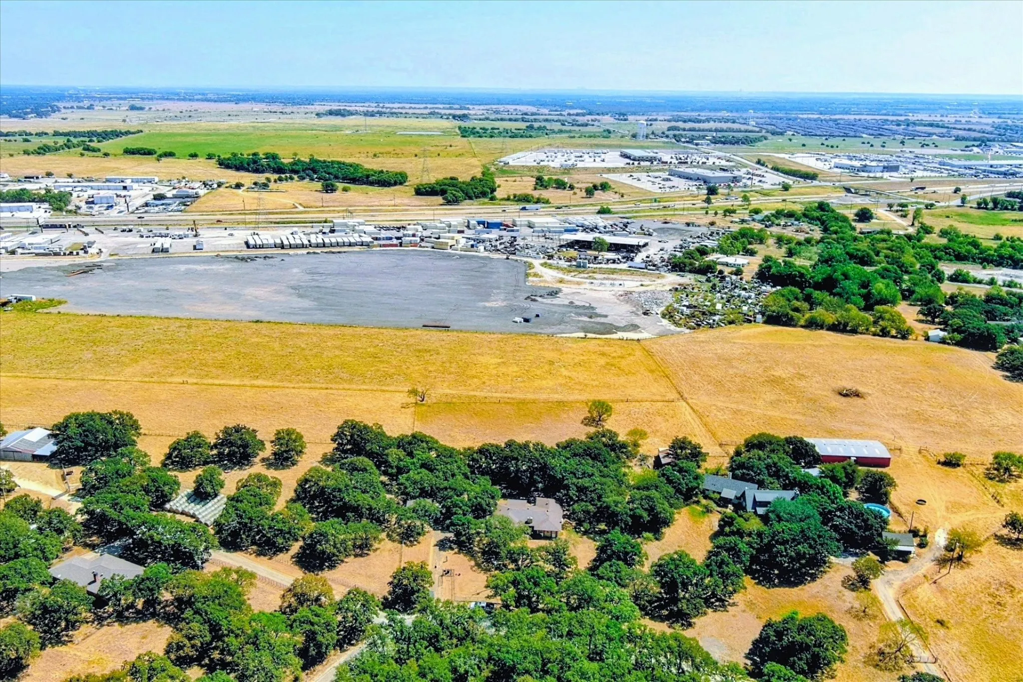Single Family Residence For Sale in Johnson County , 6009 County Road 707, Alvarado, Texas 76009, 3 Bedroom, 2 Bathroom, 2 Garage spaces, 2,439 Sqft, built in 1970, mls#21384042, Real Estate Agent in Alvarado, Homes For Sale in Johnson county, Homes For Sale in Alvarado, Realtor in Alvarado Texas, Real Estate Brokerage Independent Realty Texas, Luminita Cordes Realtor