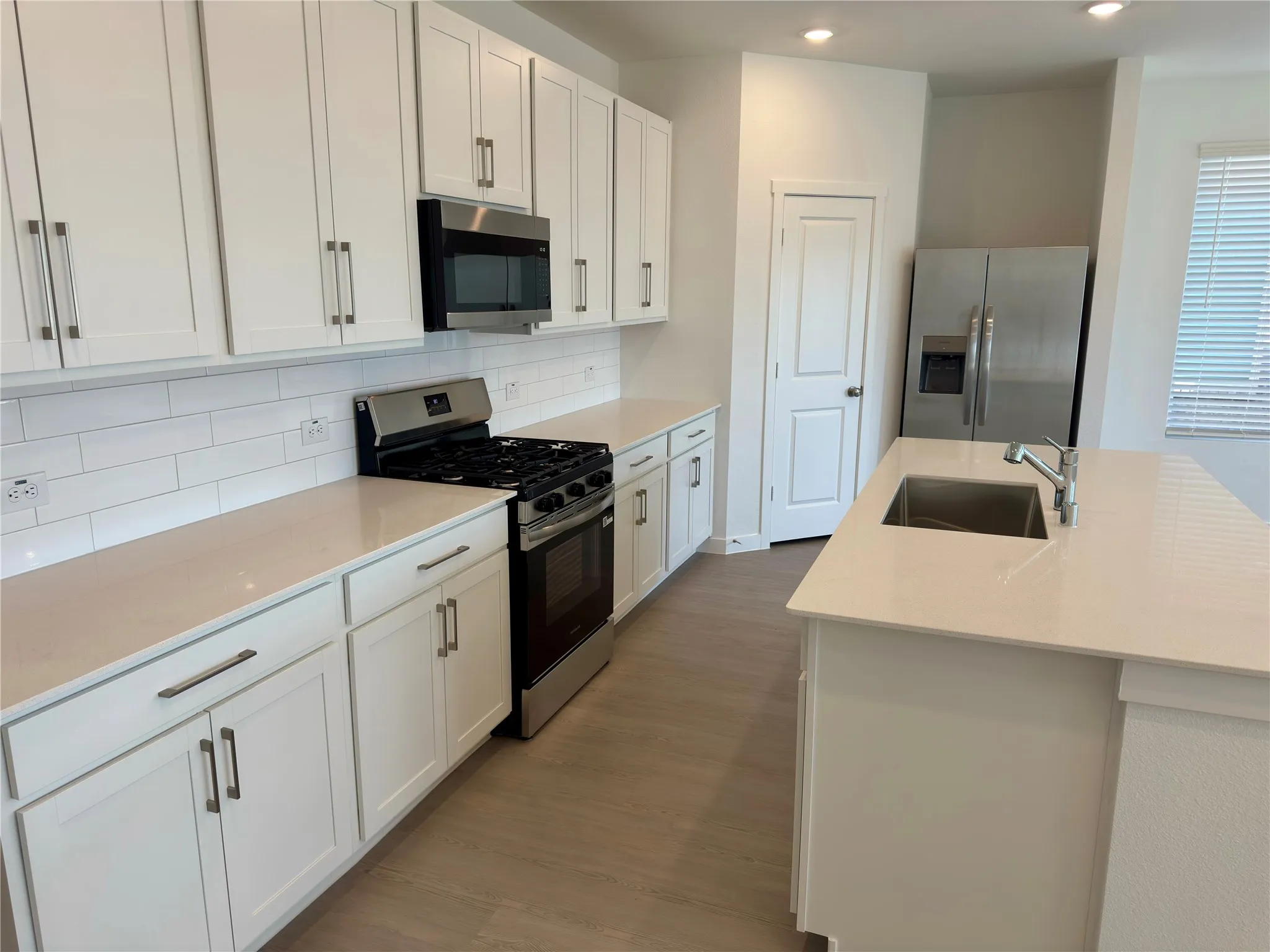 Single Family Residence For Rent in Denton County , 3008 Dutch Road, Providence Village, Texas 76227, 4 Bedroom, 2 Bathroom, 2 Garage spaces, 2,062 Sqft, built in 2026, mls#21384023, Real Estate Agent in Providence Village, Homes For Rent in Denton county, Homes For Rent in Providence Village, Realtor in Providence Village Texas, Real Estate Brokerage Independent Realty Texas, Luminita Cordes Realtor