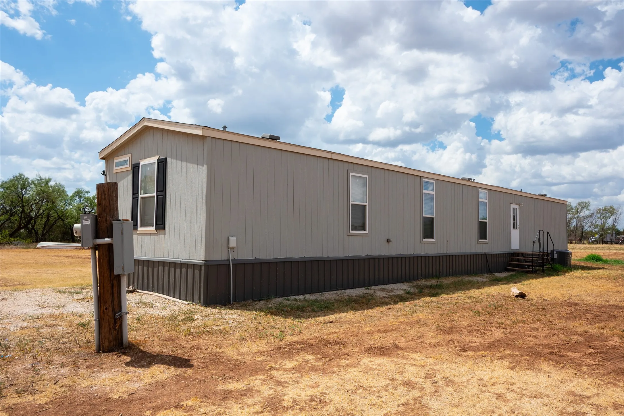 Mobile Home For Sale in Taylor County , 502 B NW Sixth Street, Trent, Texas 79561, 3 Bedroom, 2 Bathroom, Garage spaces, 1,216 Sqft, built in 2023, mls#21382690, Real Estate Agent in Trent, Homes For Sale in Taylor county, Homes For Sale in Trent, Realtor in Trent Texas, Real Estate Brokerage Independent Realty Texas, Luminita Cordes Realtor
