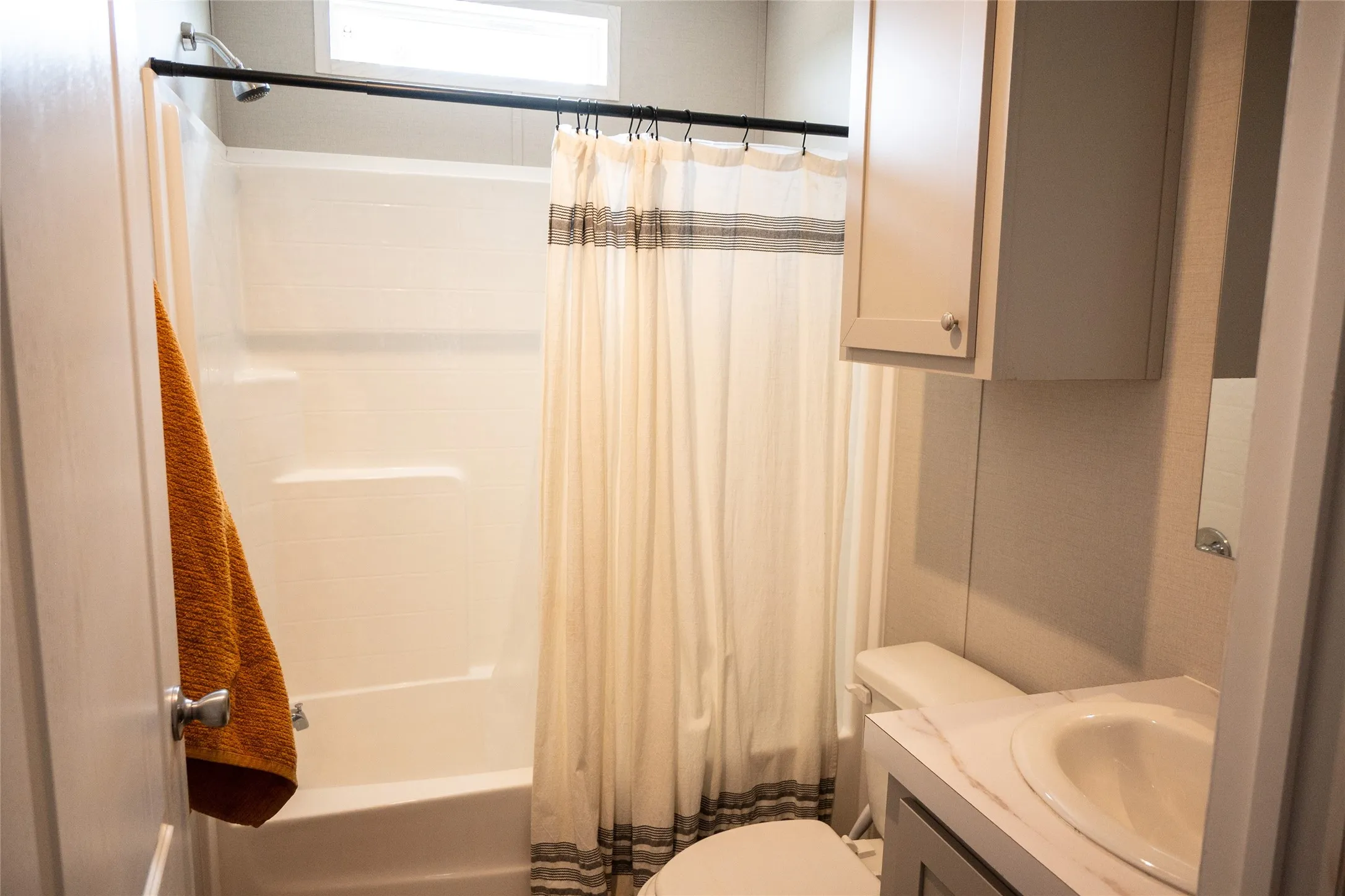 Mobile Home For Sale in Taylor County , 502 B NW Sixth Street, Trent, Texas 79561, 3 Bedroom, 2 Bathroom, Garage spaces, 1,216 Sqft, built in 2023, mls#21382690, Real Estate Agent in Trent, Homes For Sale in Taylor county, Homes For Sale in Trent, Realtor in Trent Texas, Real Estate Brokerage Independent Realty Texas, Luminita Cordes Realtor
