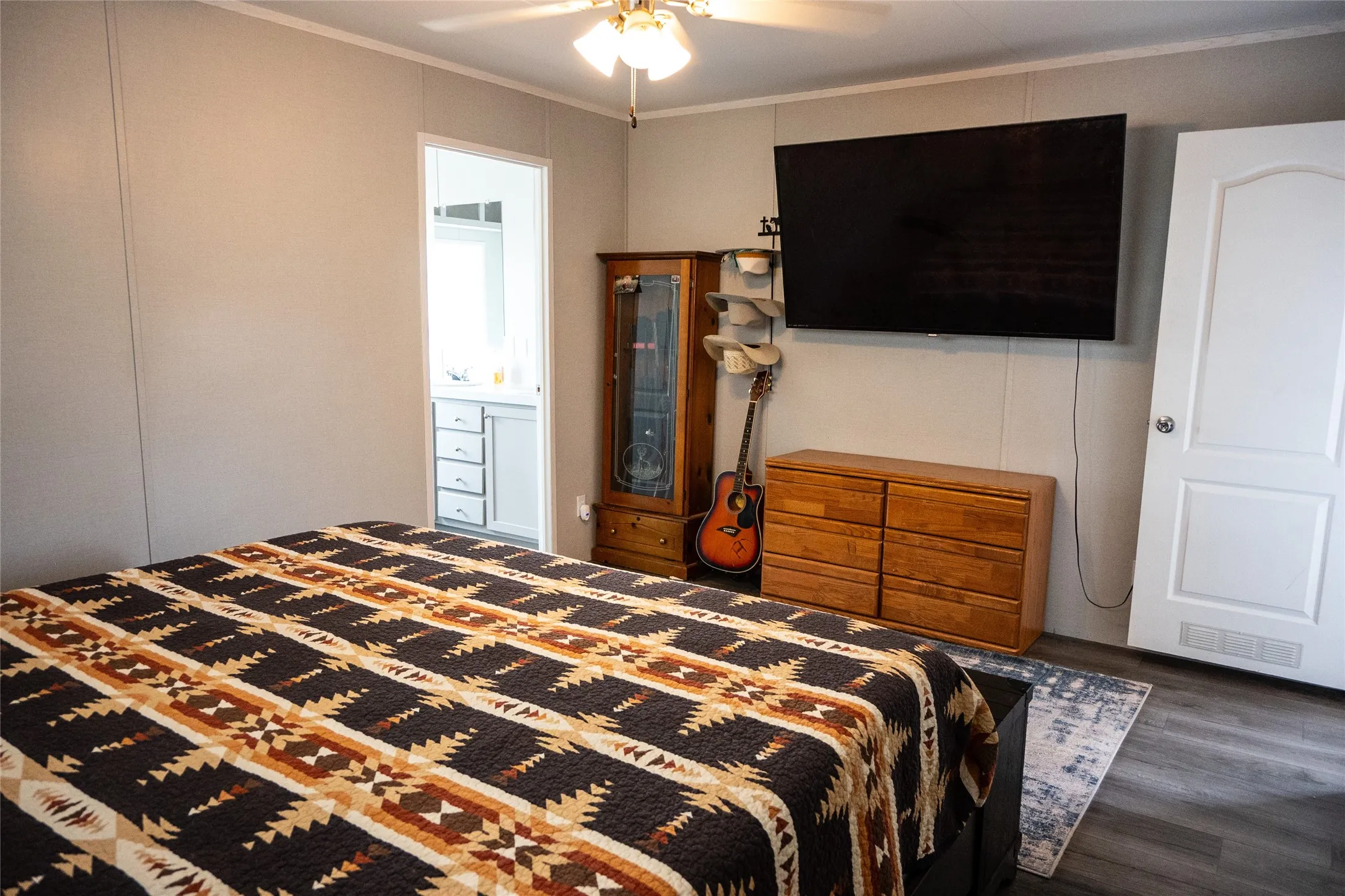Mobile Home For Sale in Taylor County , 502 B NW Sixth Street, Trent, Texas 79561, 3 Bedroom, 2 Bathroom, Garage spaces, 1,216 Sqft, built in 2023, mls#21382690, Real Estate Agent in Trent, Homes For Sale in Taylor county, Homes For Sale in Trent, Realtor in Trent Texas, Real Estate Brokerage Independent Realty Texas, Luminita Cordes Realtor