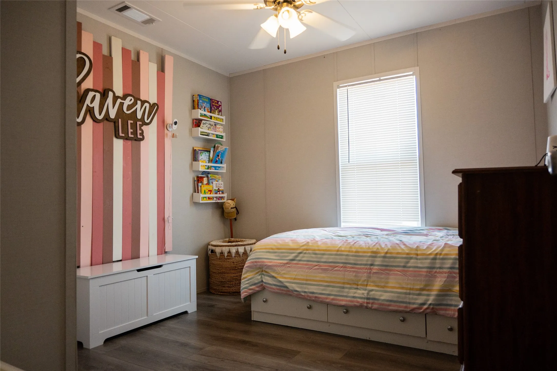 Mobile Home For Sale in Taylor County , 502 B NW Sixth Street, Trent, Texas 79561, 3 Bedroom, 2 Bathroom, Garage spaces, 1,216 Sqft, built in 2023, mls#21382690, Real Estate Agent in Trent, Homes For Sale in Taylor county, Homes For Sale in Trent, Realtor in Trent Texas, Real Estate Brokerage Independent Realty Texas, Luminita Cordes Realtor