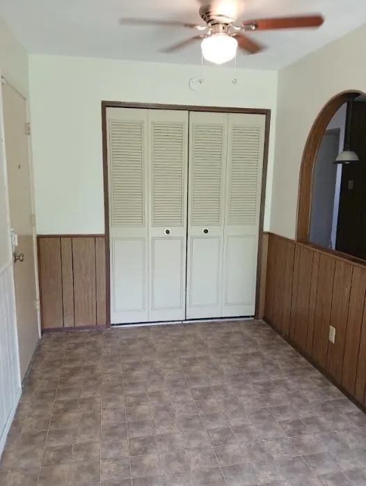 Single Family Residence For Rent in Dallas County , 1110 Cielo Vista Drive, Grand Prairie, Texas 75052, 3 Bedroom, 2 Bathroom, 1 Garage spaces, 1,348 Sqft, built in 1972, mls#21384084, Real Estate Agent in Grand Prairie, Homes For Rent in Dallas county, Homes For Rent in Grand Prairie, Realtor in Grand Prairie Texas, Real Estate Brokerage Independent Realty Texas, Luminita Cordes Realtor