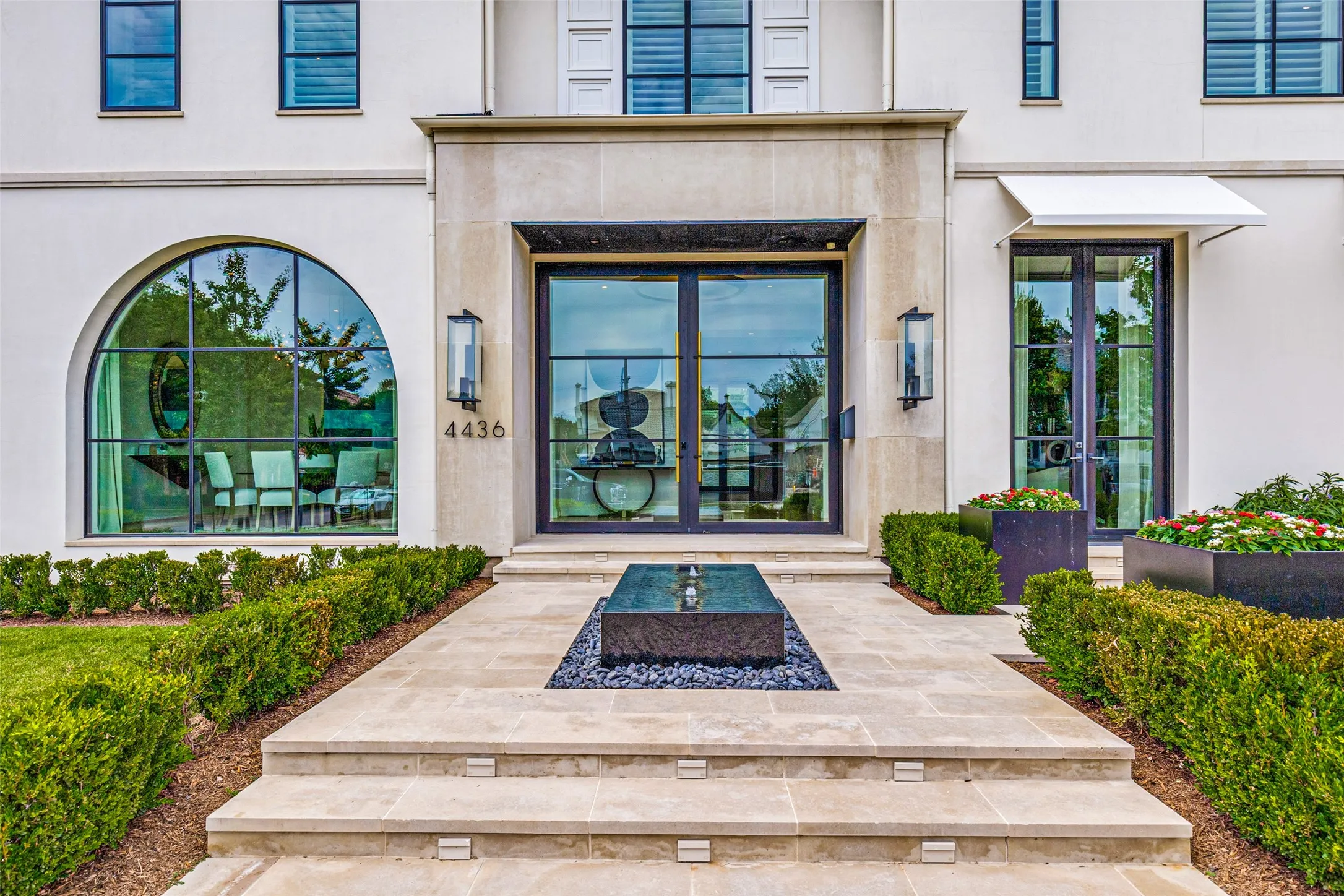 Single Family Residence For Sale in Dallas County , 4436 Belclaire Avenue, Highland Park, Texas 75205, 5 Bedroom, 8 Bathroom, 3 Garage spaces, 8,074 Sqft, built in 2022, mls#21383714, Real Estate Agent in Highland Park, Homes For Sale in Dallas county, Homes For Sale in Highland Park, Realtor in Highland Park Texas, Real Estate Brokerage Independent Realty Texas, Luminita Cordes Realtor