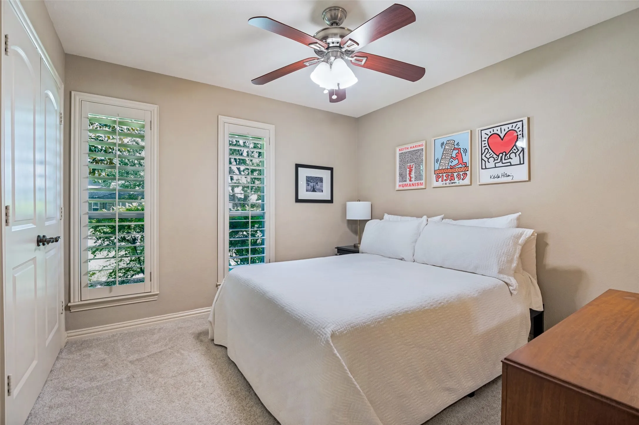Single Family Residence For Sale in Collin County , 2420 Windsor Place, Plano, Texas 75075, 4 Bedroom, 3 Bathroom, 2 Garage spaces, 2,394 Sqft, built in 1972, mls#21381345, Real Estate Agent in Plano, Homes For Sale in Collin county, Homes For Sale in Plano, Realtor in Plano Texas, Real Estate Brokerage Independent Realty Texas, Luminita Cordes Realtor