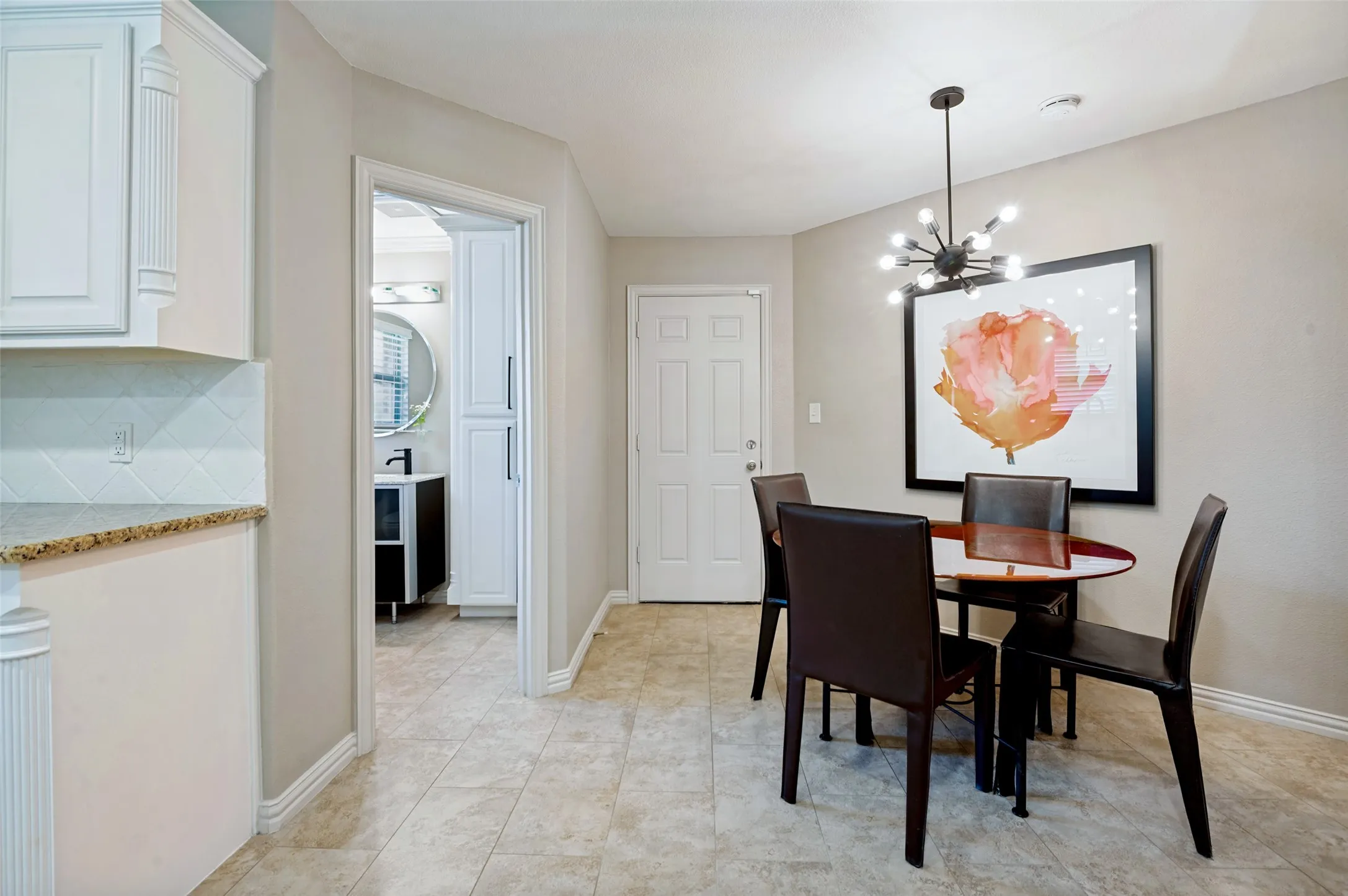 Breakfast area