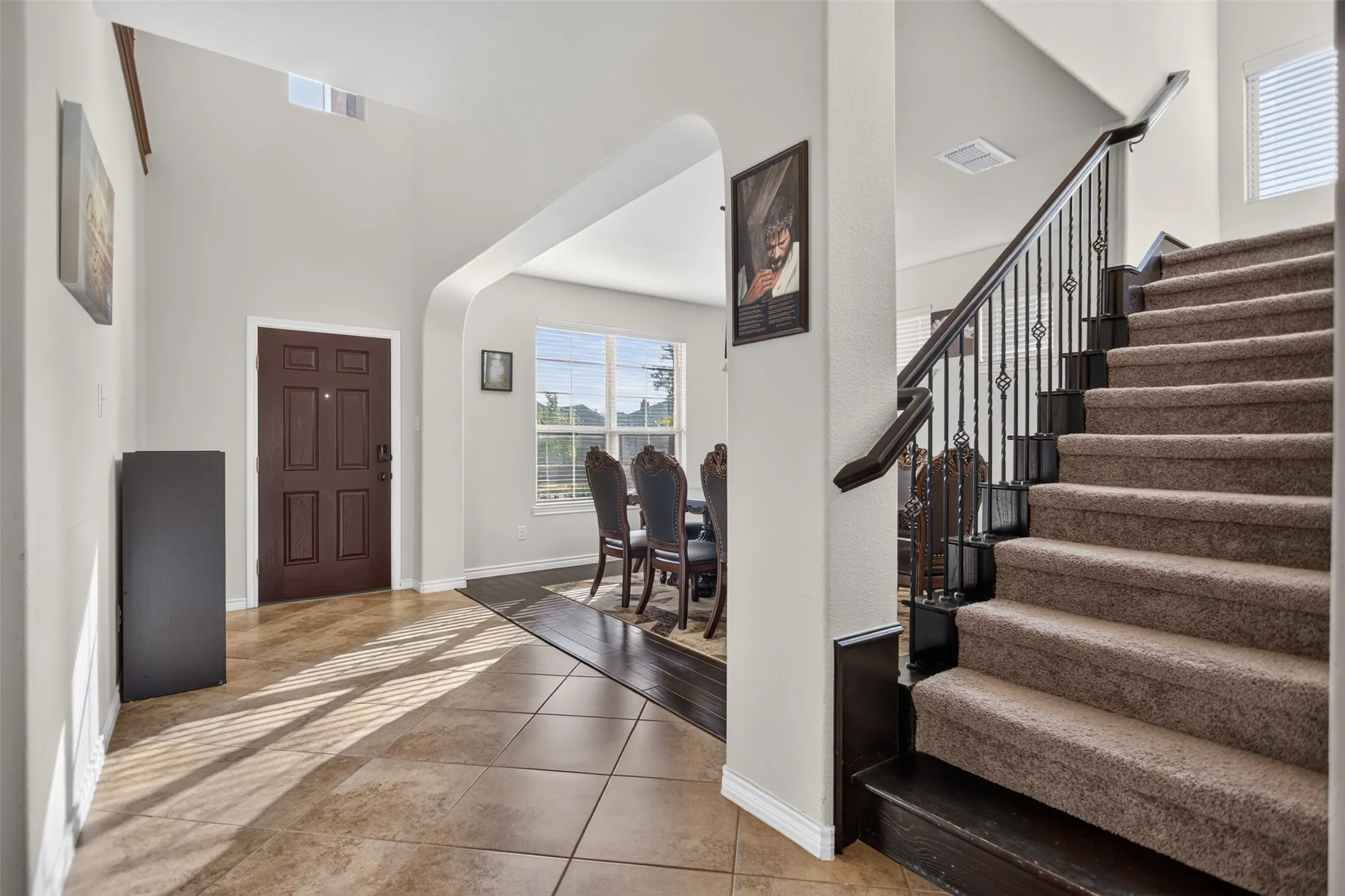 Single Family Residence For Sale in Kaufman County , 105 Zion Lane, Forney, Texas 75126, 4 Bedroom, 3 Bathroom, 3 Garage spaces, 3,040 Sqft, built in 2015, mls#21381665, Real Estate Agent in Forney, Homes For Sale in Kaufman county, Homes For Sale in Forney, Realtor in Forney Texas, Real Estate Brokerage Independent Realty Texas, Luminita Cordes Realtor